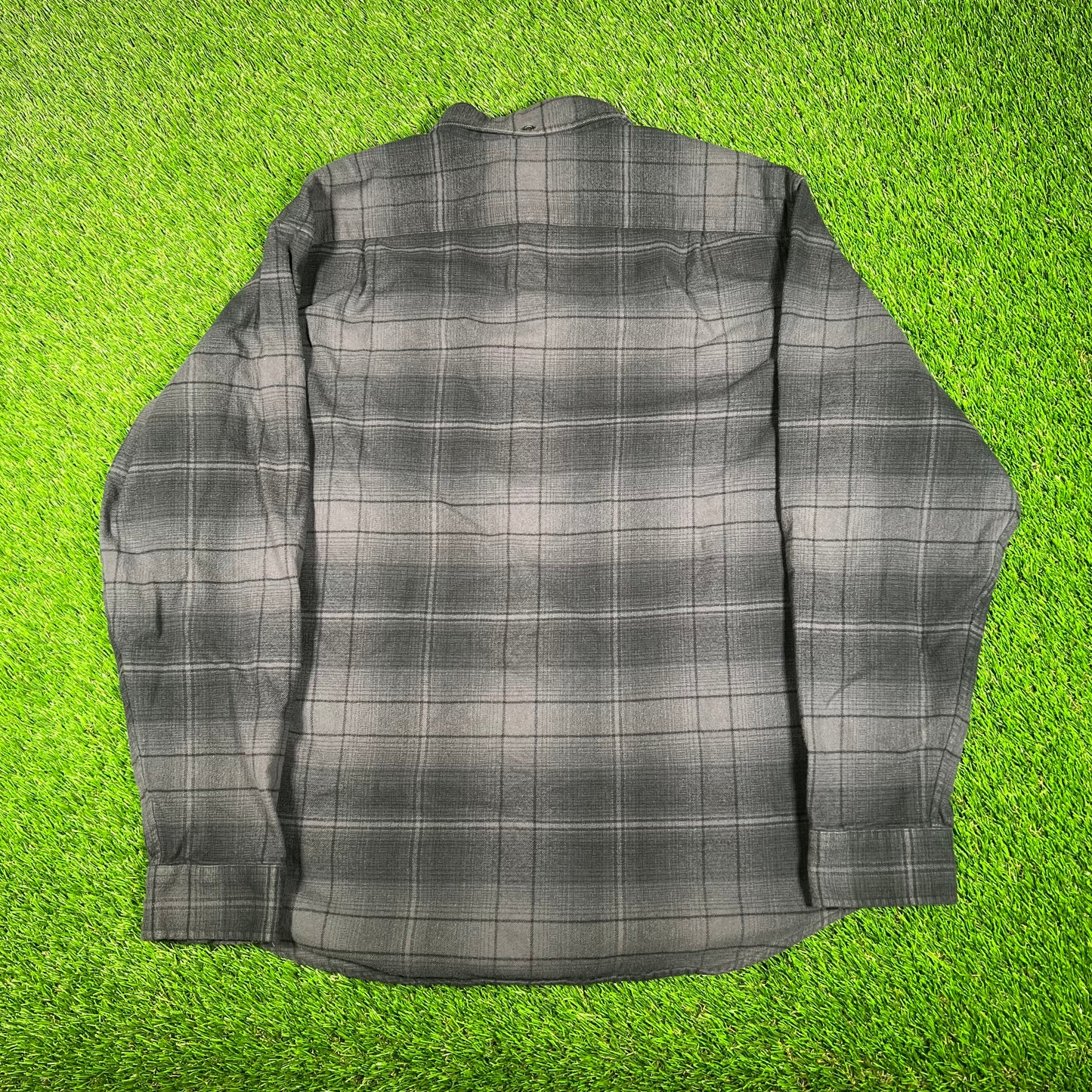 Supreme Shadow Plaid Flannel Black Size Large USED x15898