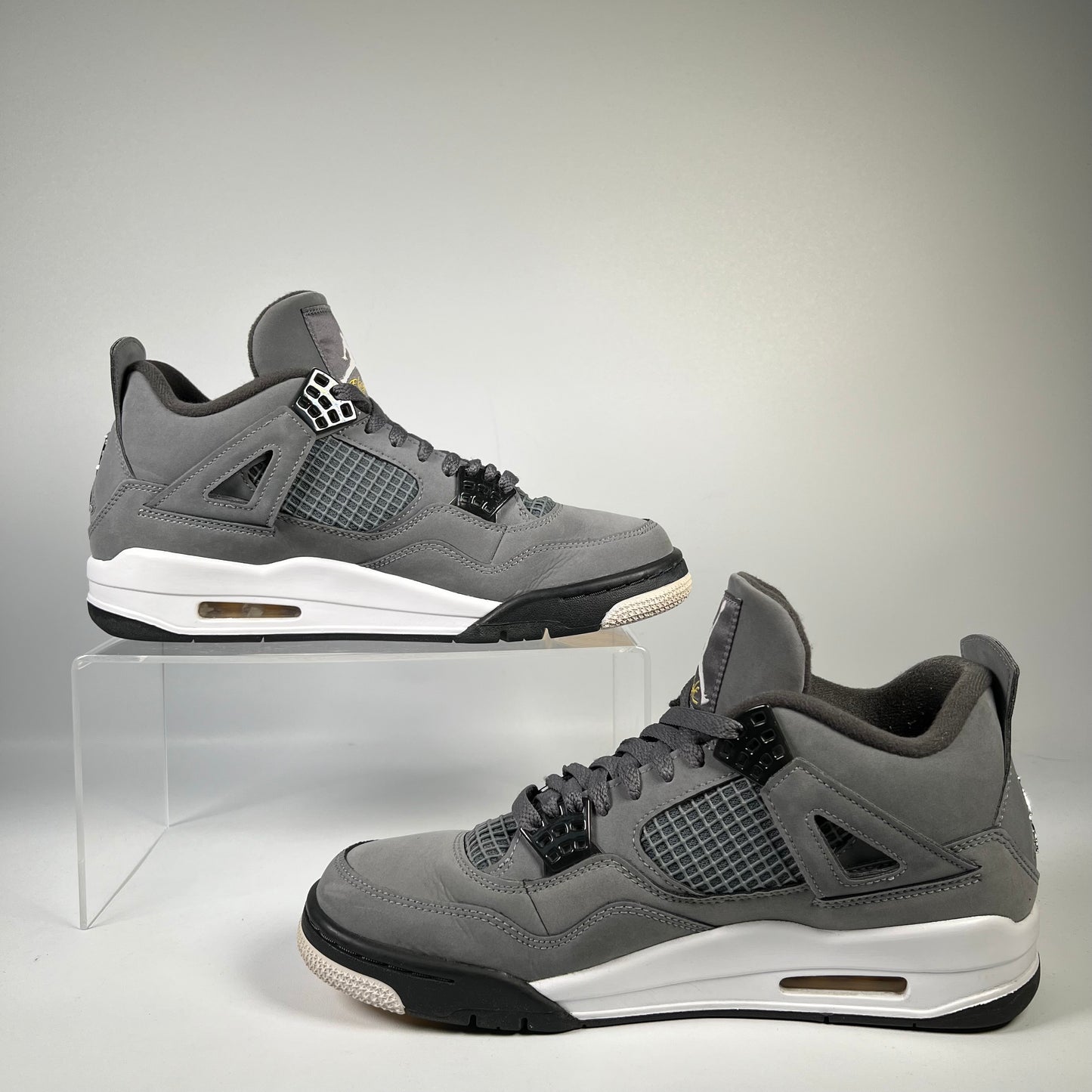 Jordan 4 Cool Grey (2019) Size 9 USED s19715