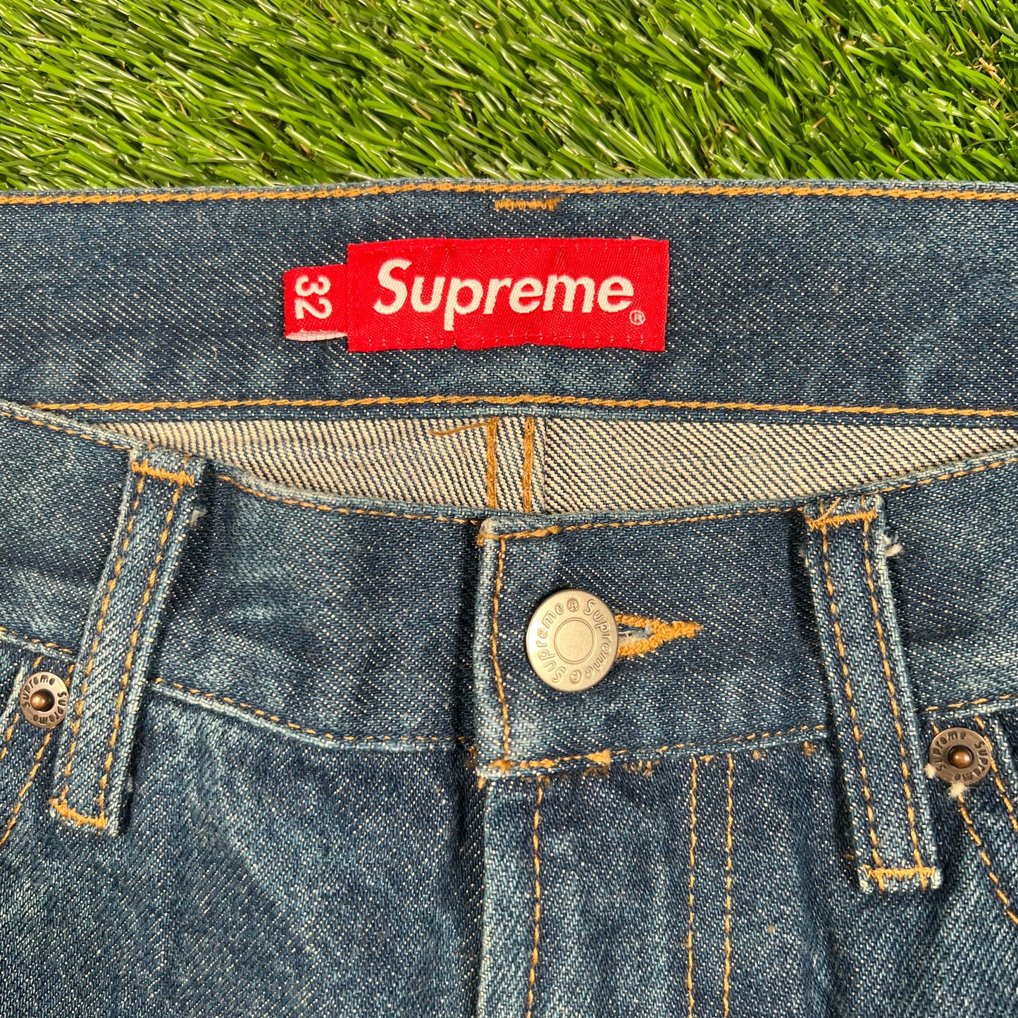 Supreme Shibori Loose Fit Jeans Rigid Indigo (2023) Size 32 USED x15285