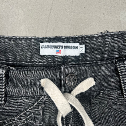 Vale Cross Black Denim Baggie Jeans Size 30 USED x17397