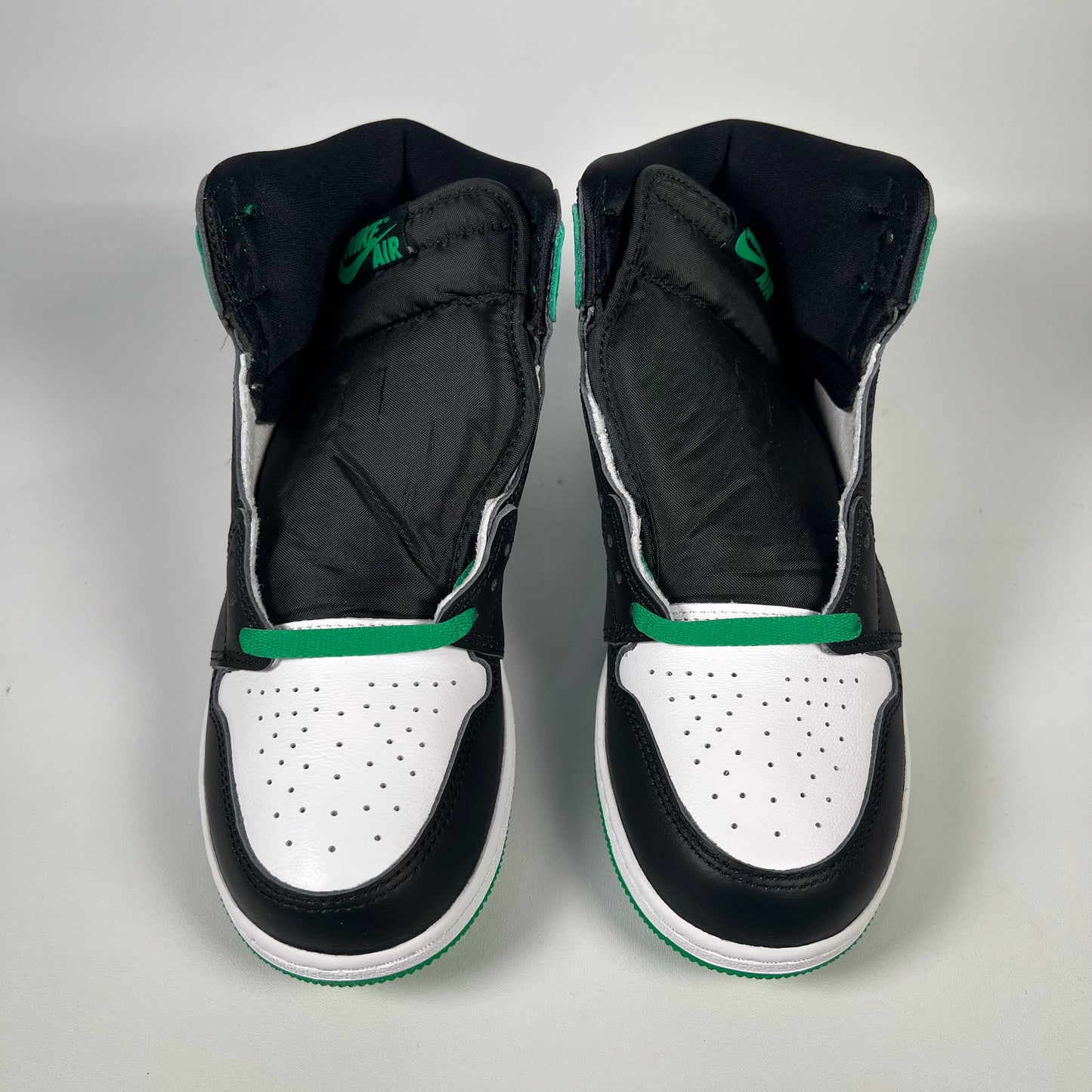 Jordan 1 High Lucky Green (2023) Size 7y NEW s18339