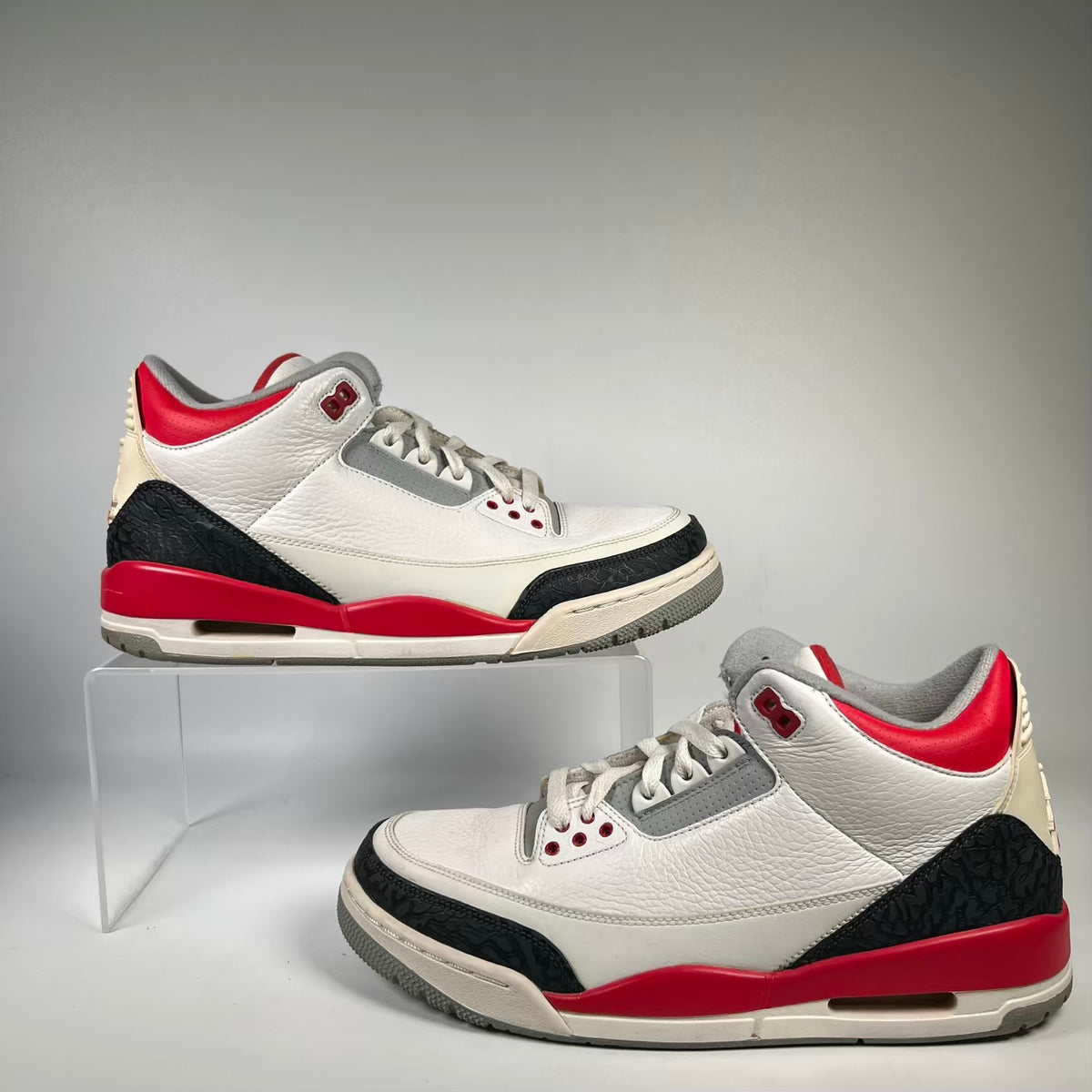 Jordan 3 Fire Red (2013) Size 10 USED s23762