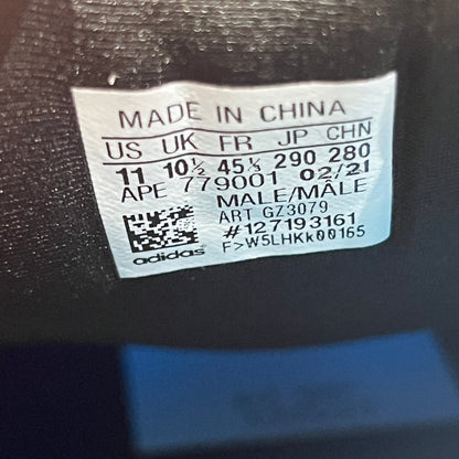 Yeezy 700 Bright Cyan (2021) Size 11 USED s22624