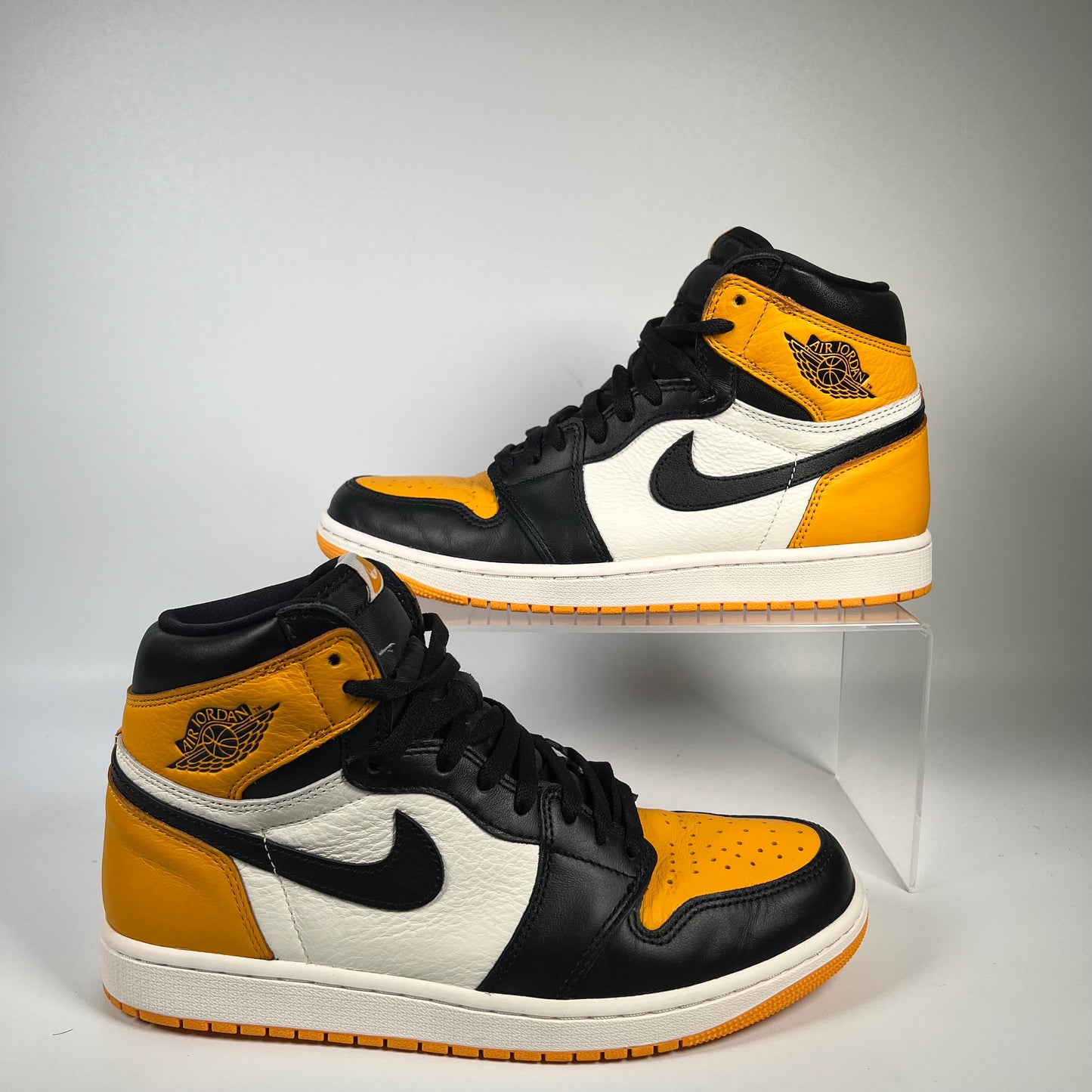 Jordan 1 High Taxi (2022) Size 10 USED s17892