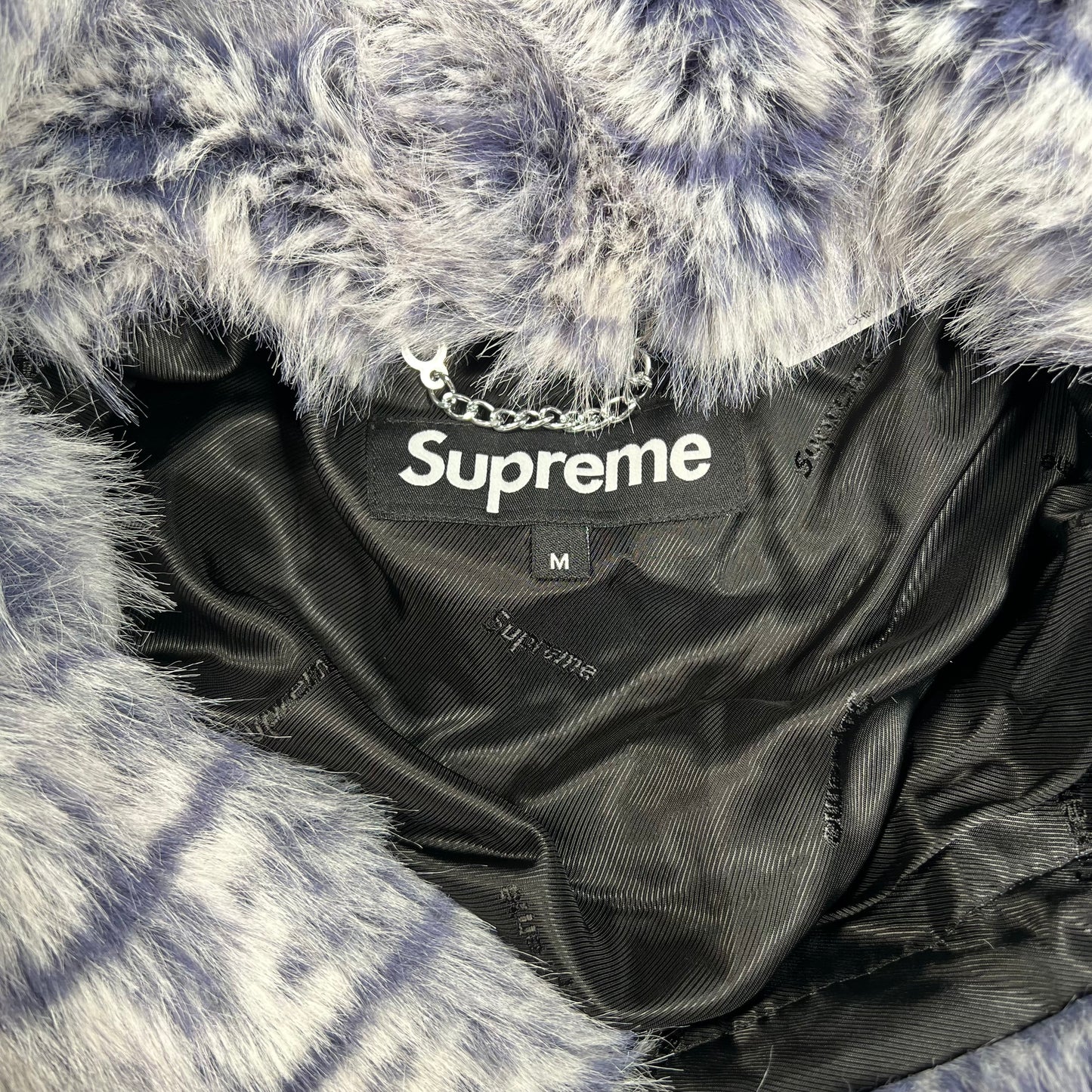 Supreme Faux Fur Purple Hooded Jacket Size Medium USED x15726