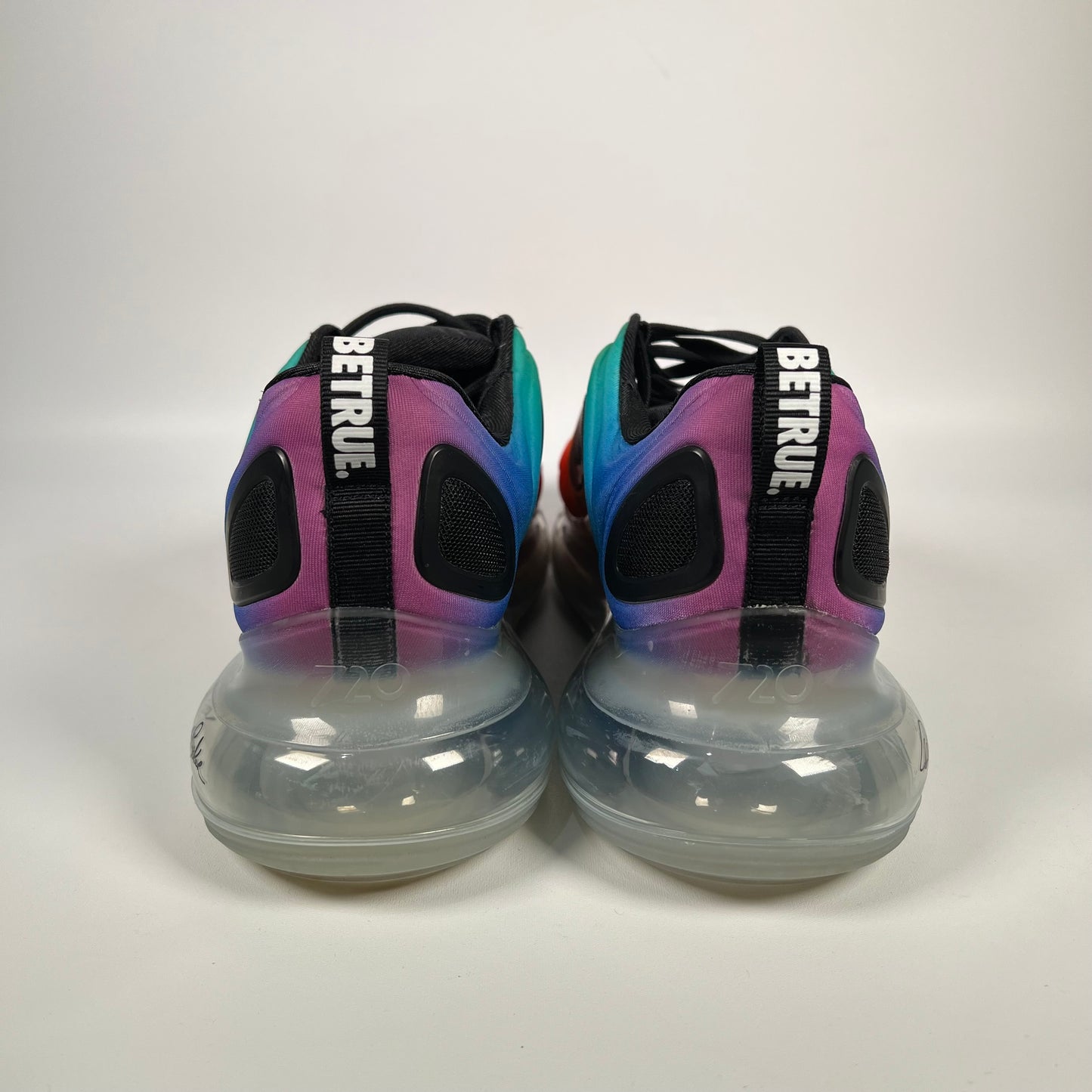 Nike Air Max 270 Be True (2019) Size 11 USED s18051