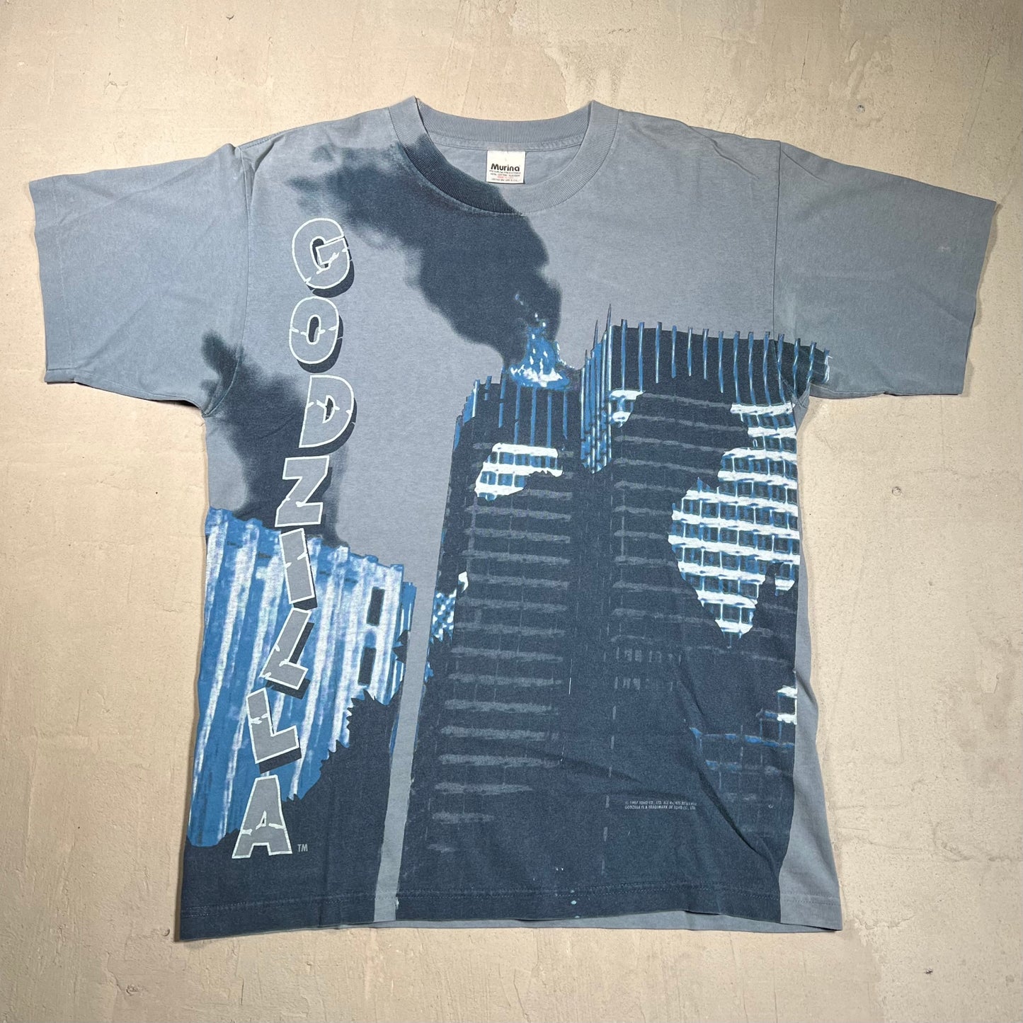 Godzilla 1997 Burning Building Tee Size Large USED v5830