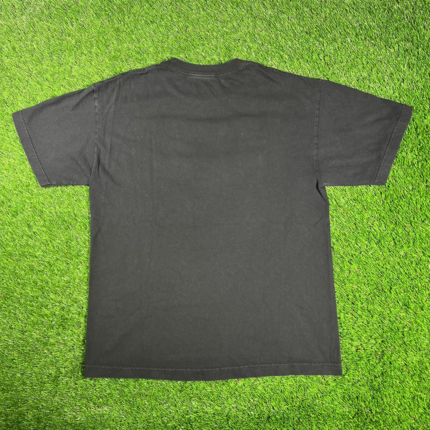 2018 Wu Tang 36 Chambers Album Cover Black Tee Size Medium USED v17170