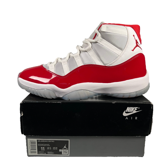 Jordan 11 Cherry (2022) Size 11 USED s18153