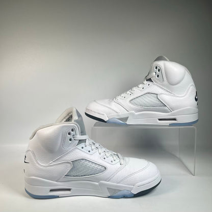 Jordan 5 White Metallic (2026) Size 9.5 USED s23625