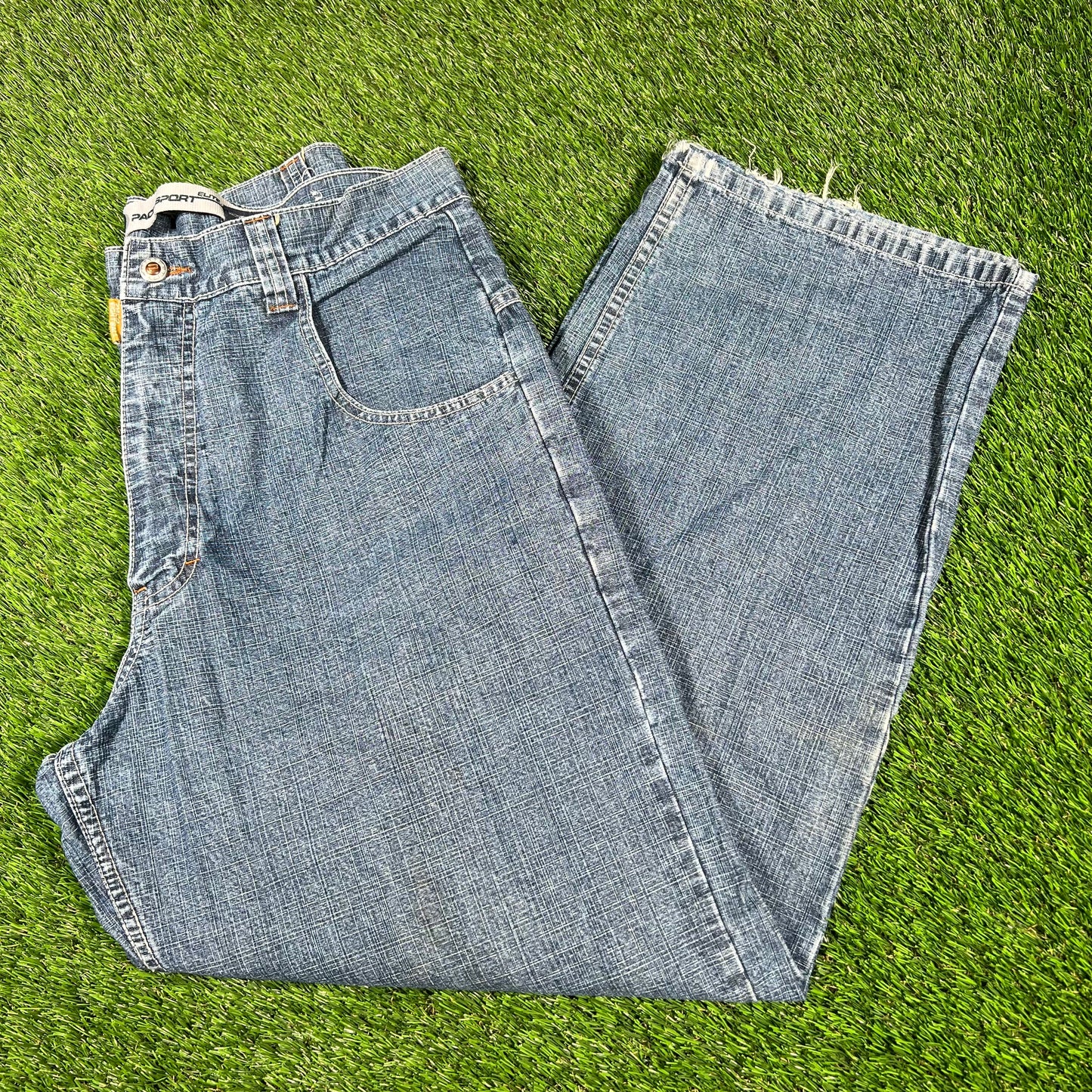 Y2K Paco Sports Embroidered Patched Blue Jean Size 34x30 USED v17020