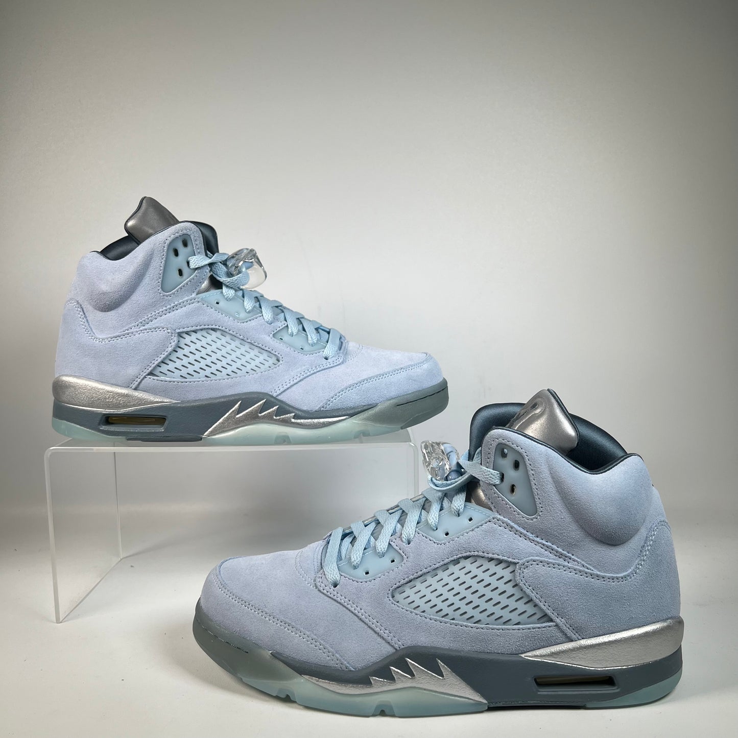Jordan 5 Bluebird (2021) Size 9M/10.5W NEW s21744