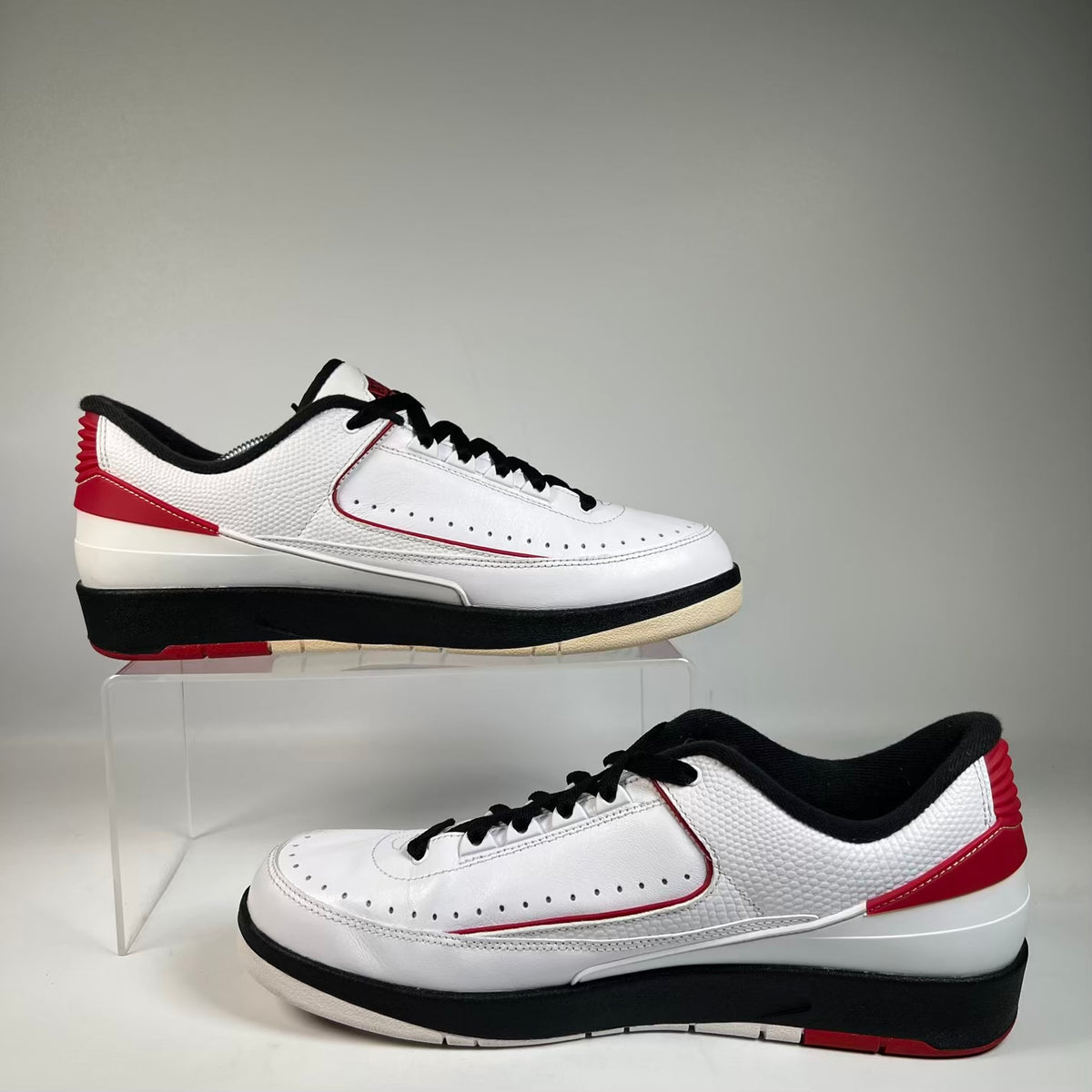 Jordan 2 Low Chicago (2016) Size 11 USED s23548