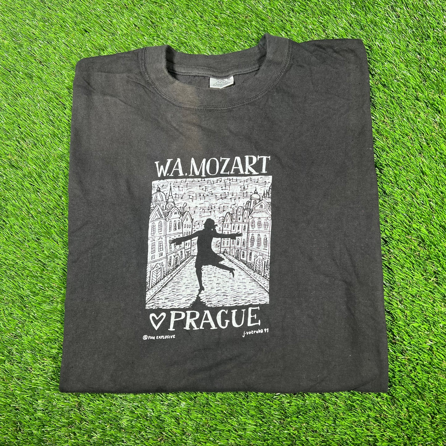 1991 Wa Mozart Prague Dancing in Street Black Tee Size XL USED v17204