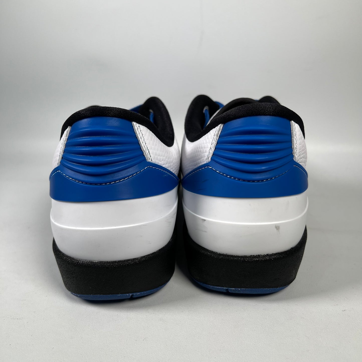 Jordan 2 Varsity Royal (2023) Size 10M/11.5W USED s20234