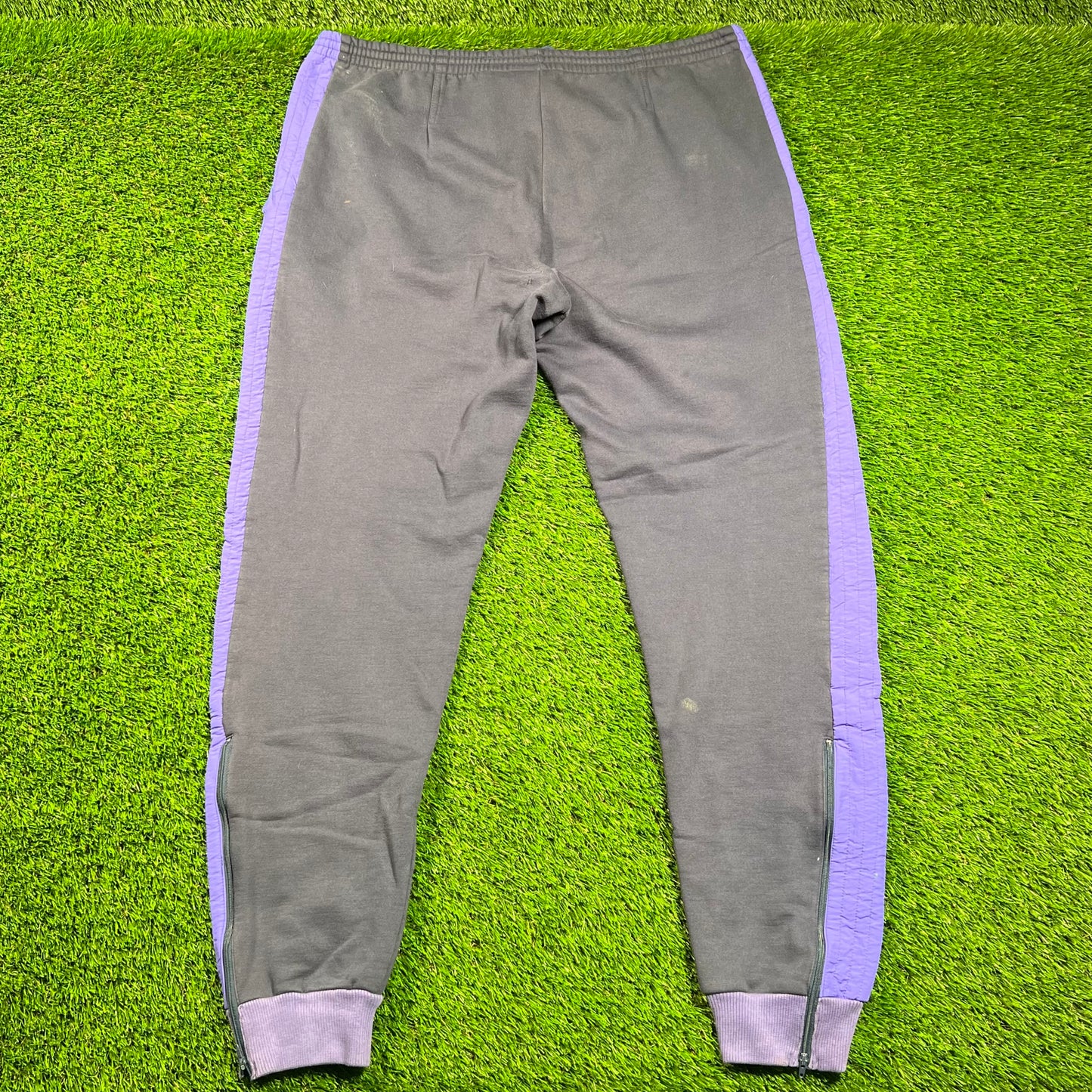 1980s Nike International Navy Sweat Pants Size Large USED v18540