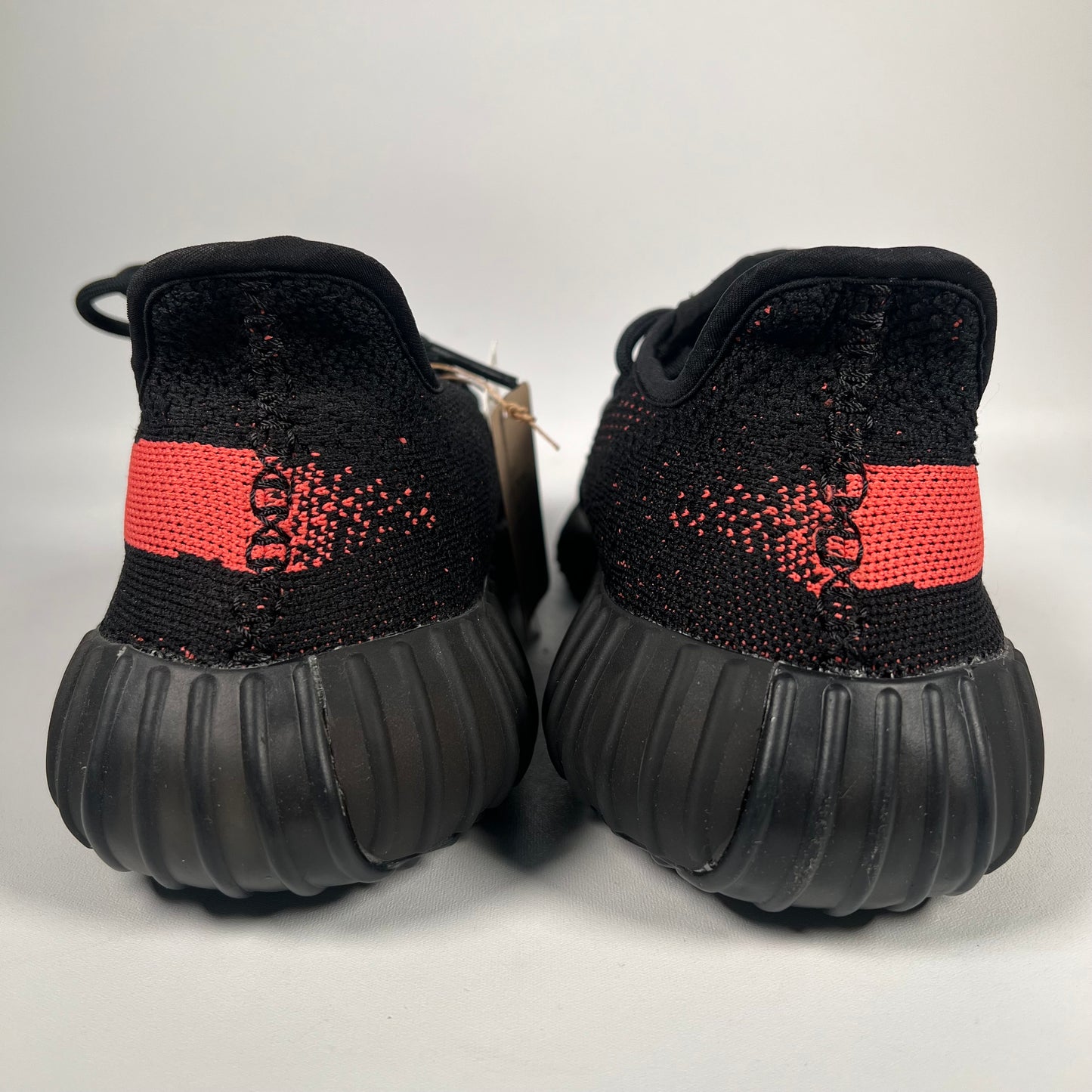 Yeezy 350 Core Black Red Size 9 NEW s13843