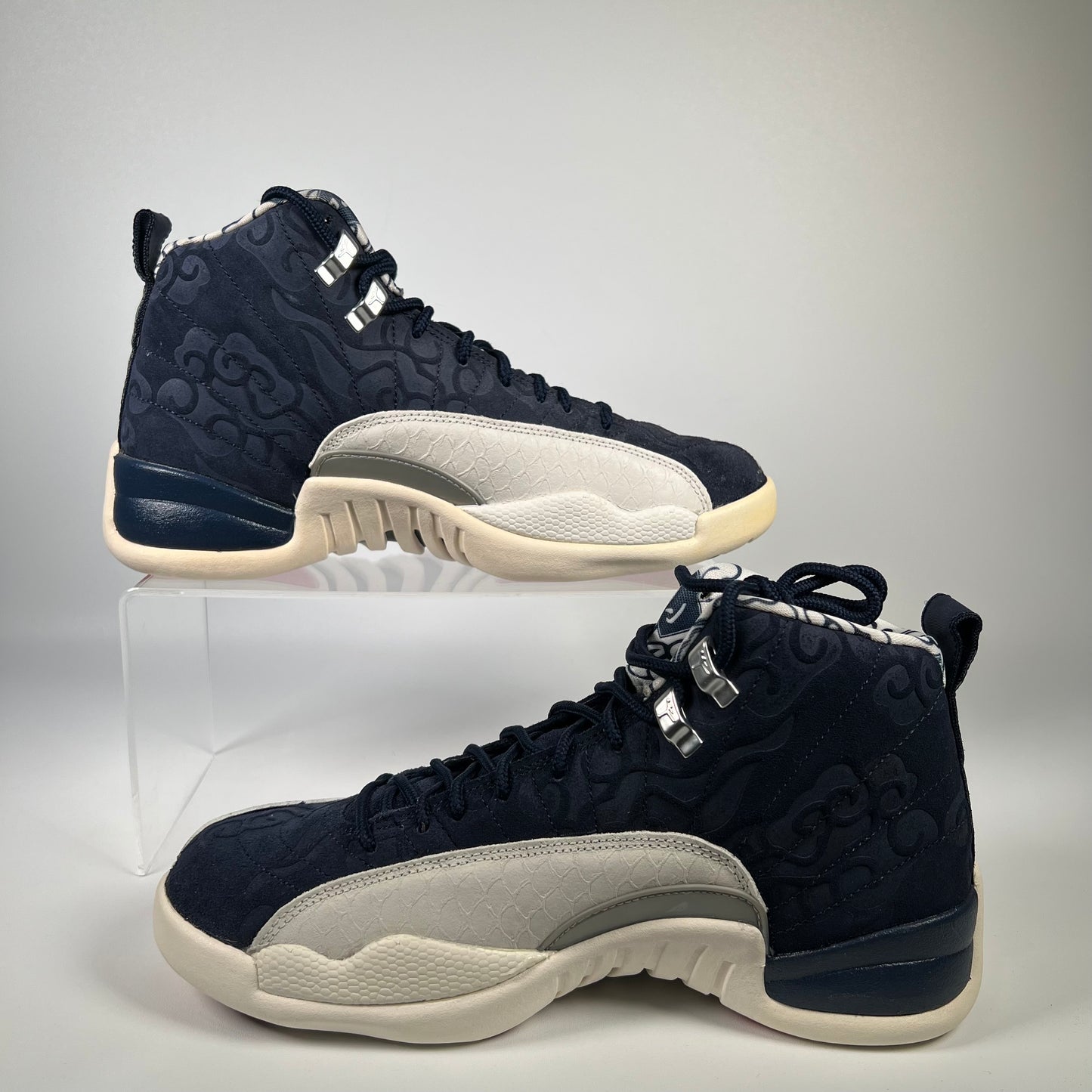 Jordan 12 International Flight (2018) Size 8.5 NEW s18019