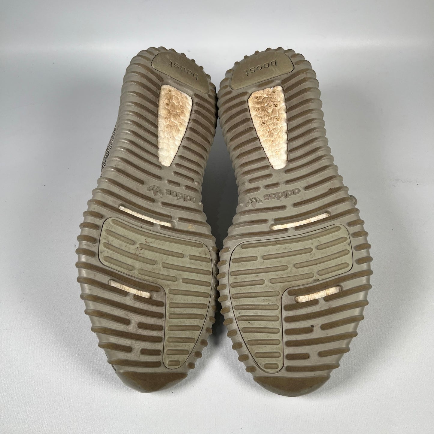 Yeezy 350 Moonrock (2015) Size 9 USED s19218