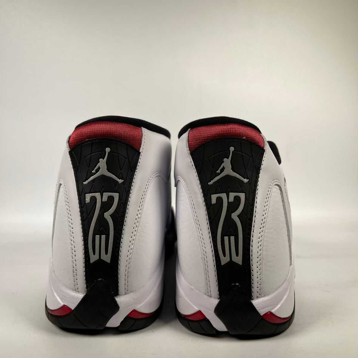 Jordan 14 Black Toe (2024) Size 11 USED s23743
