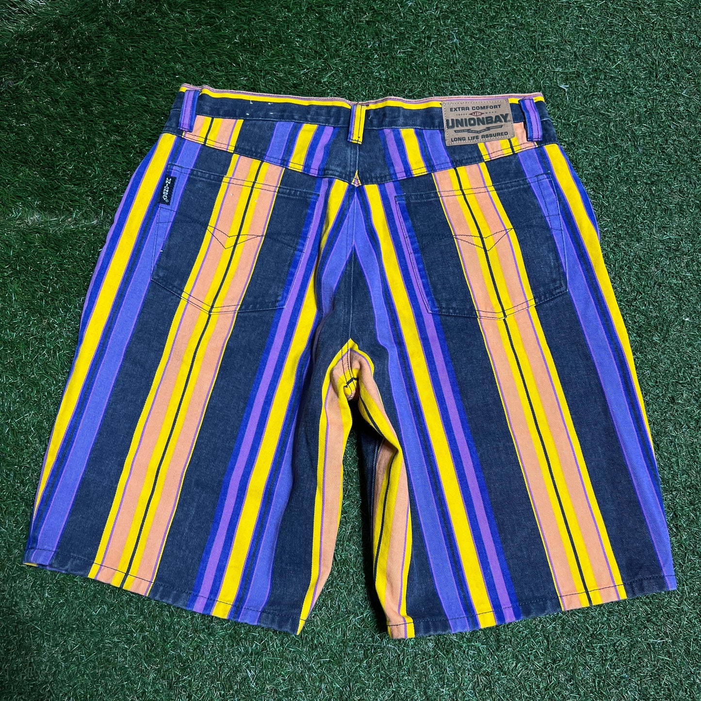 Y2K Unionbay Multi Color Striped Shorts Size 36 USED v16356
