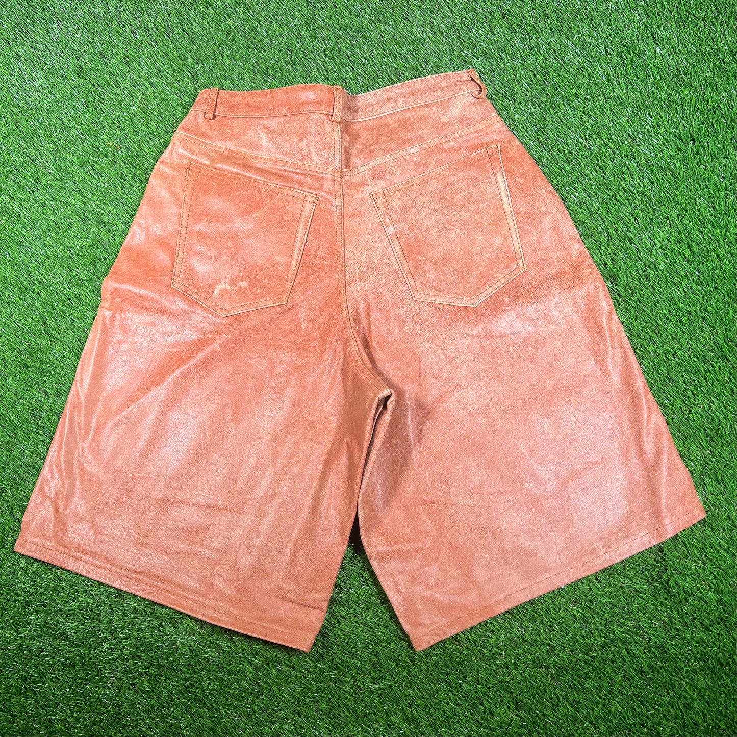 GV Gallery Raspberry Peach Leather Brown Shorts Size Small NEW x15636