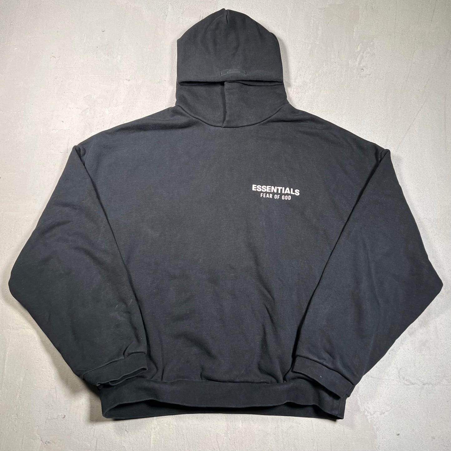Essentials Fear of God FOG Black Hoodie Size Medium USED x17609