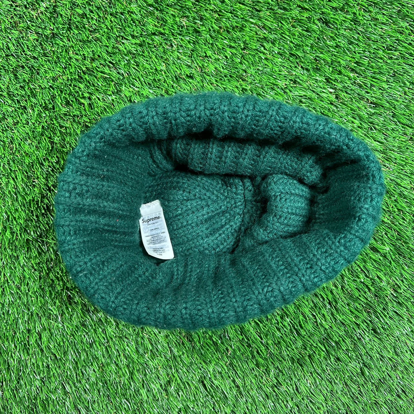Supreme Ribbed Classic Logo Green Beanie (2024) USED x16494