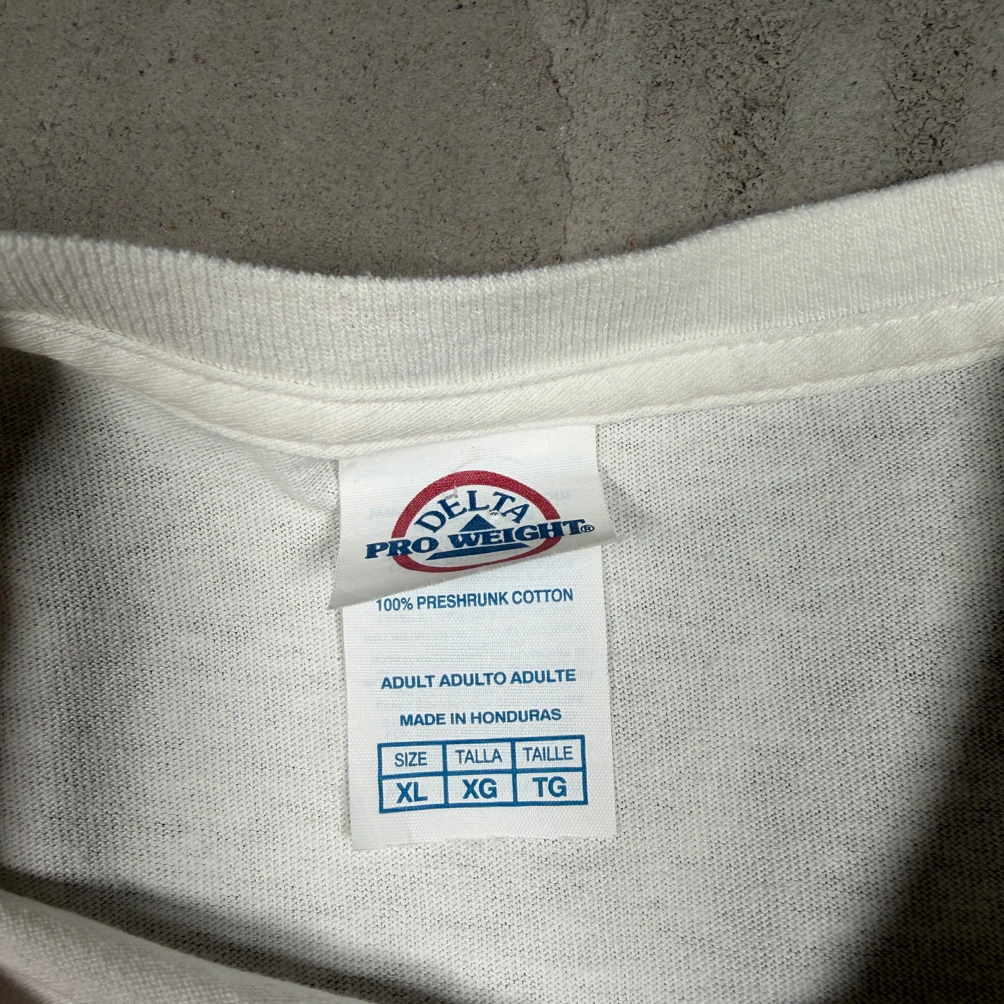 2010s I Beat the Bookie White Tee Size XL USED v16804