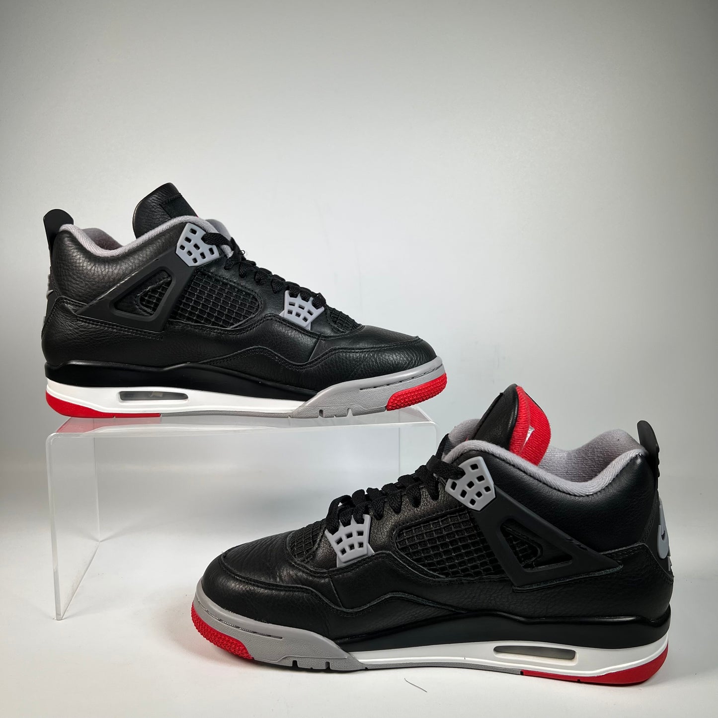 Jordan 4 Bred Reimagined (2024) Size 8.5 USED s22381