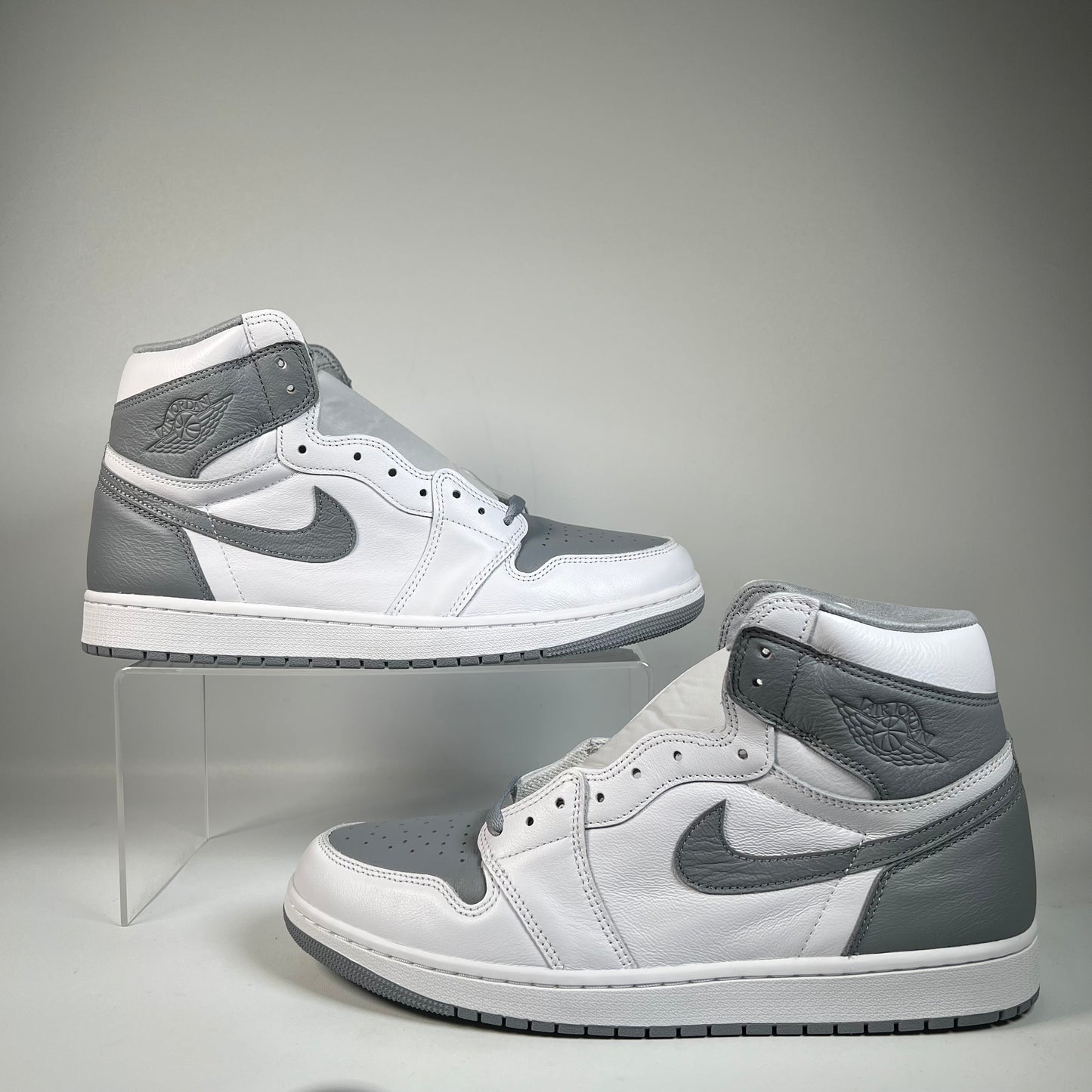 Jordan 1 Stealth (2022) Size 12.5 NEW s21775