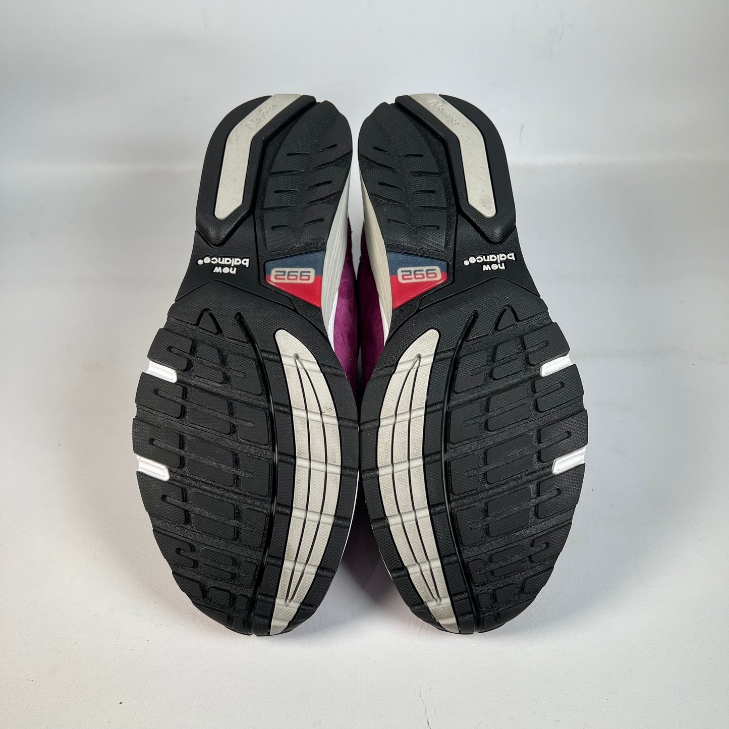 New Balance 992 Maroon (2020) Size 10 USED s22183
