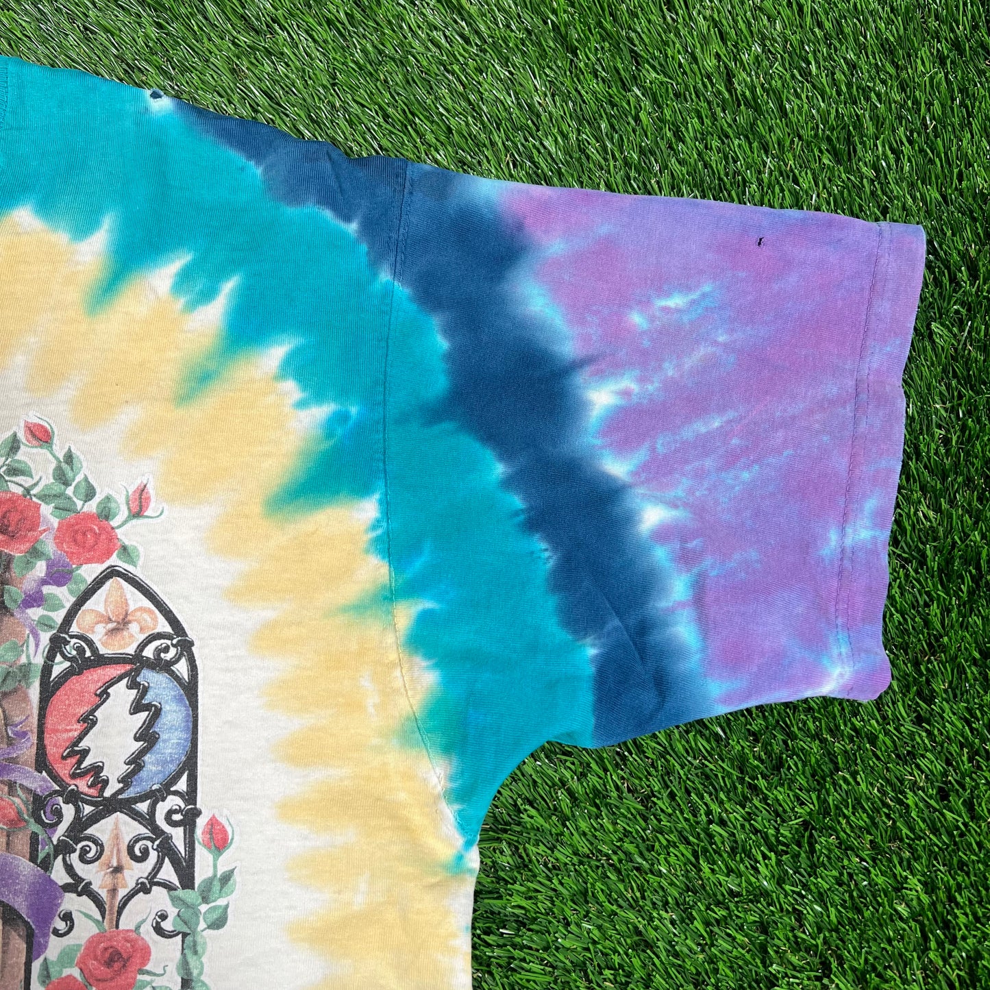 1998 Grateful Dead Bear Saint Stainglass Tie Dye Tee Size Large USED v16683