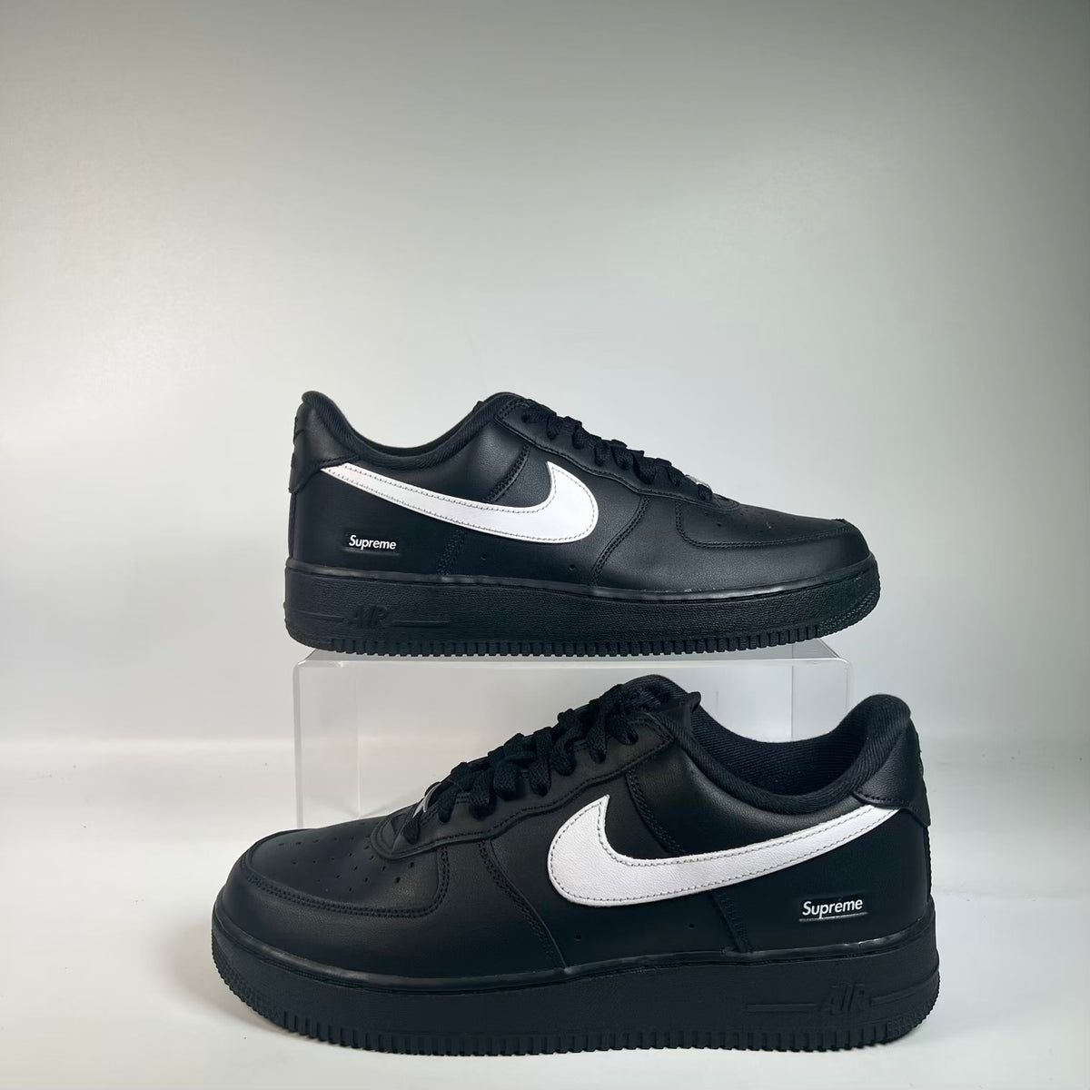 Nike Air Force 1 Low Supreme Black White (2025) Size 9.5 USED s23391