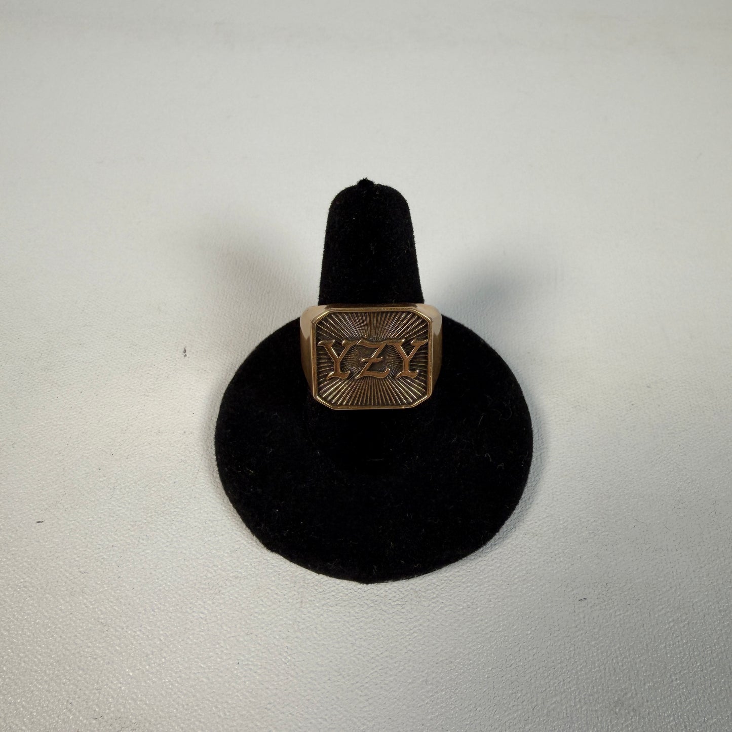 Yeezy Season 2 Merch YZY Gold Ring Size 9 USED x12030