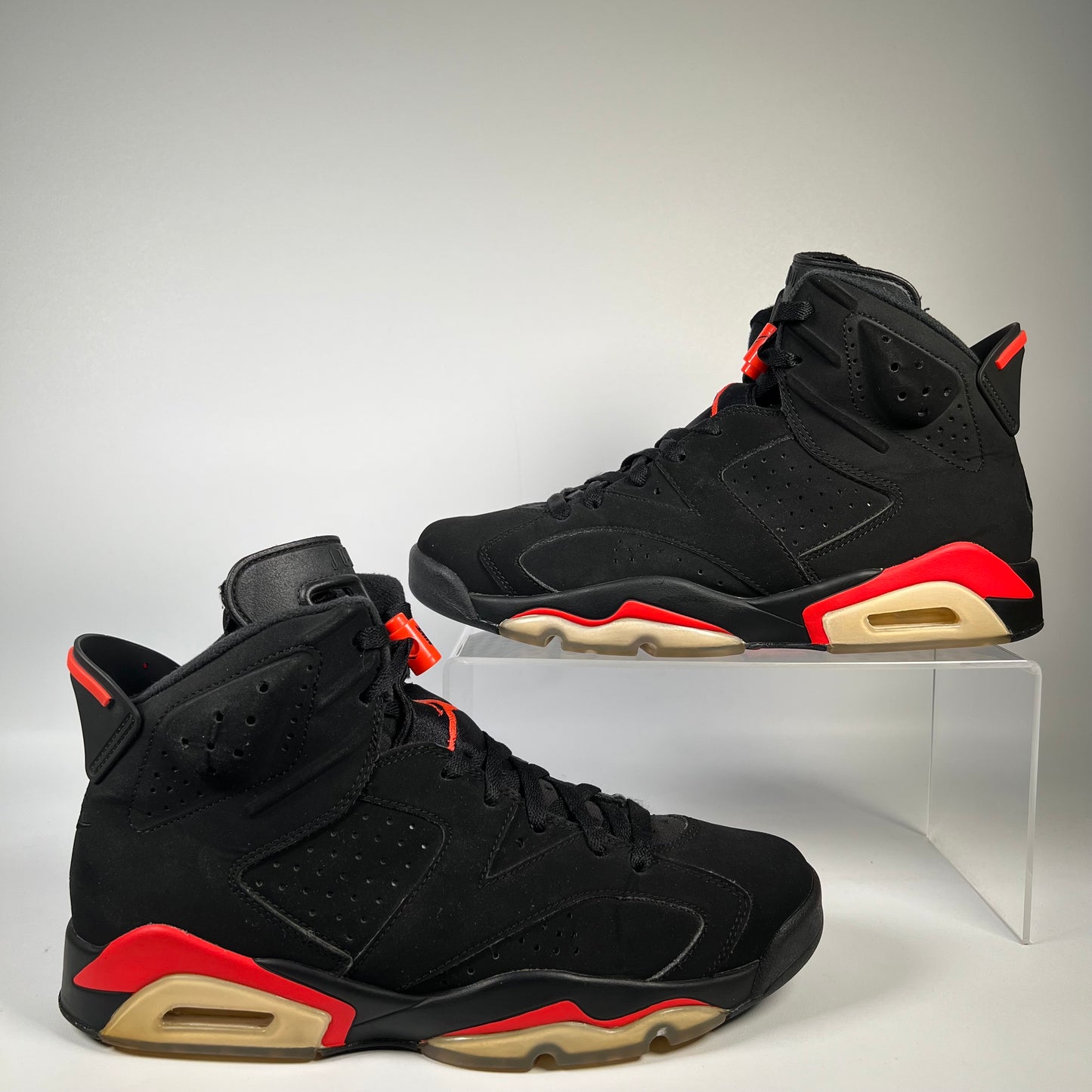Jordan 6 Black Infrared (2019) Size 9.5 USED s19960
