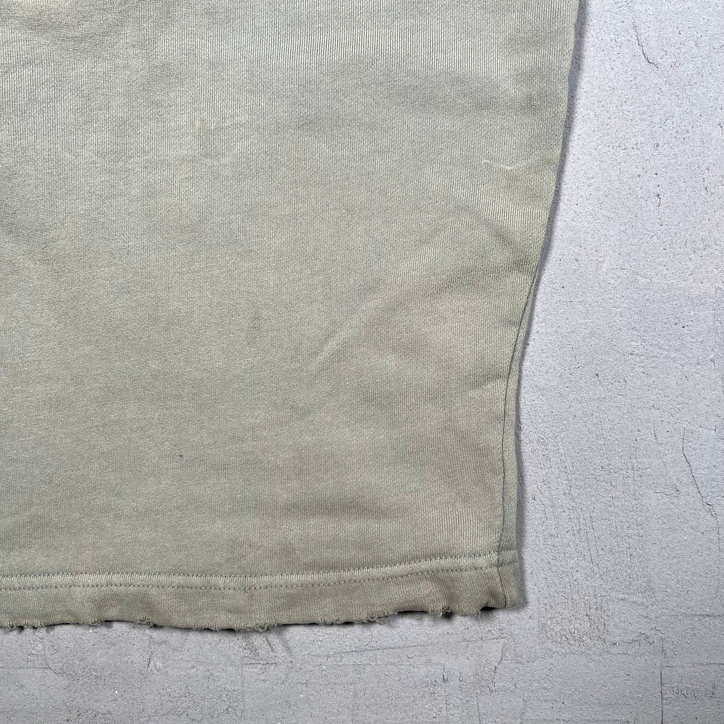 Vale Valley Dreams Olive Embroidered Sweatpants Size Medium USED x17305