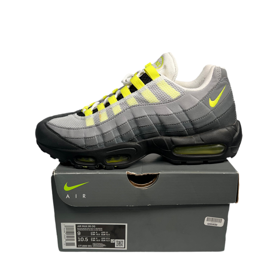 Nike Air Max 95 OG Neon (2020) Size 9 USED s17689