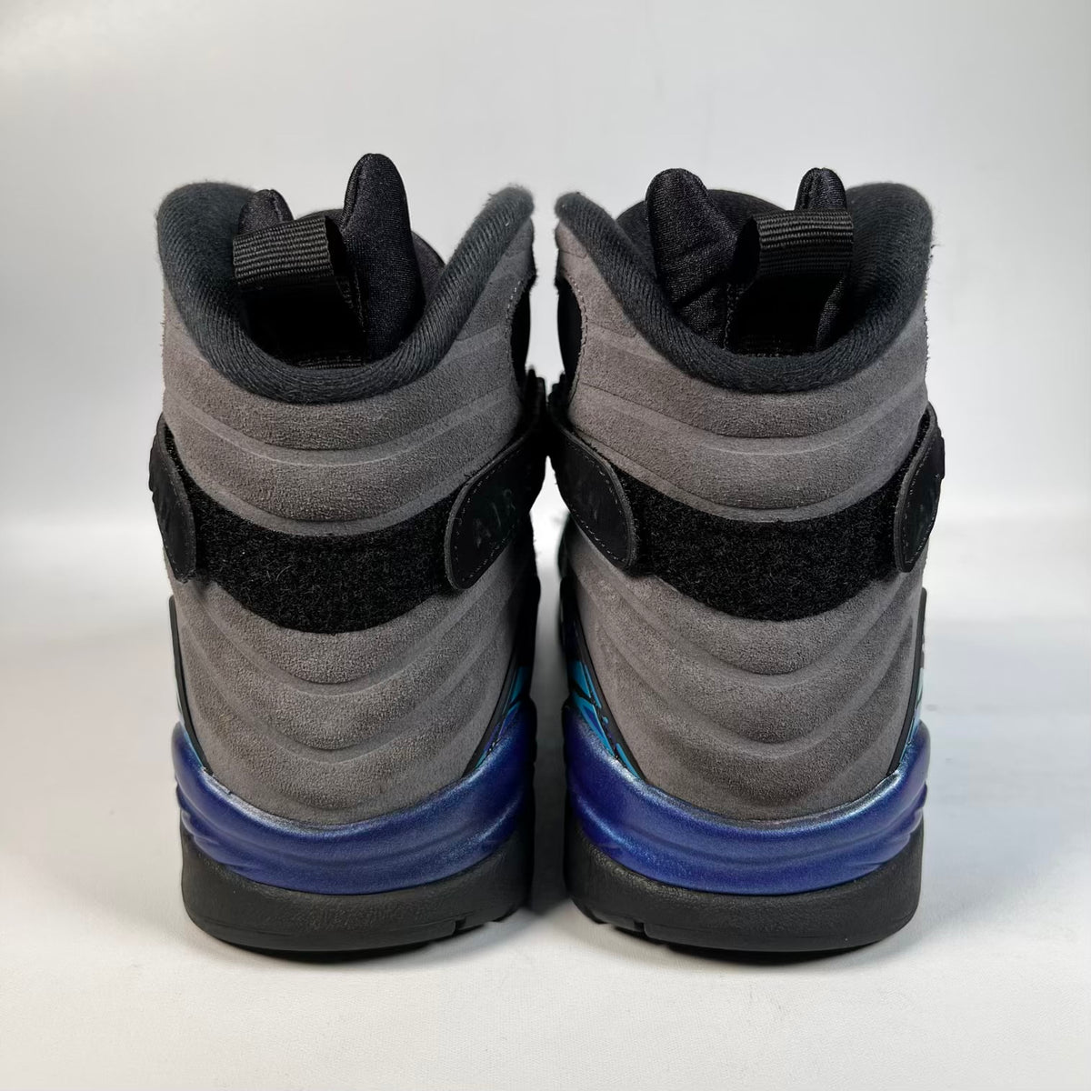 Jordan 8 Aqua (2025) Size 8.5 USED s23386