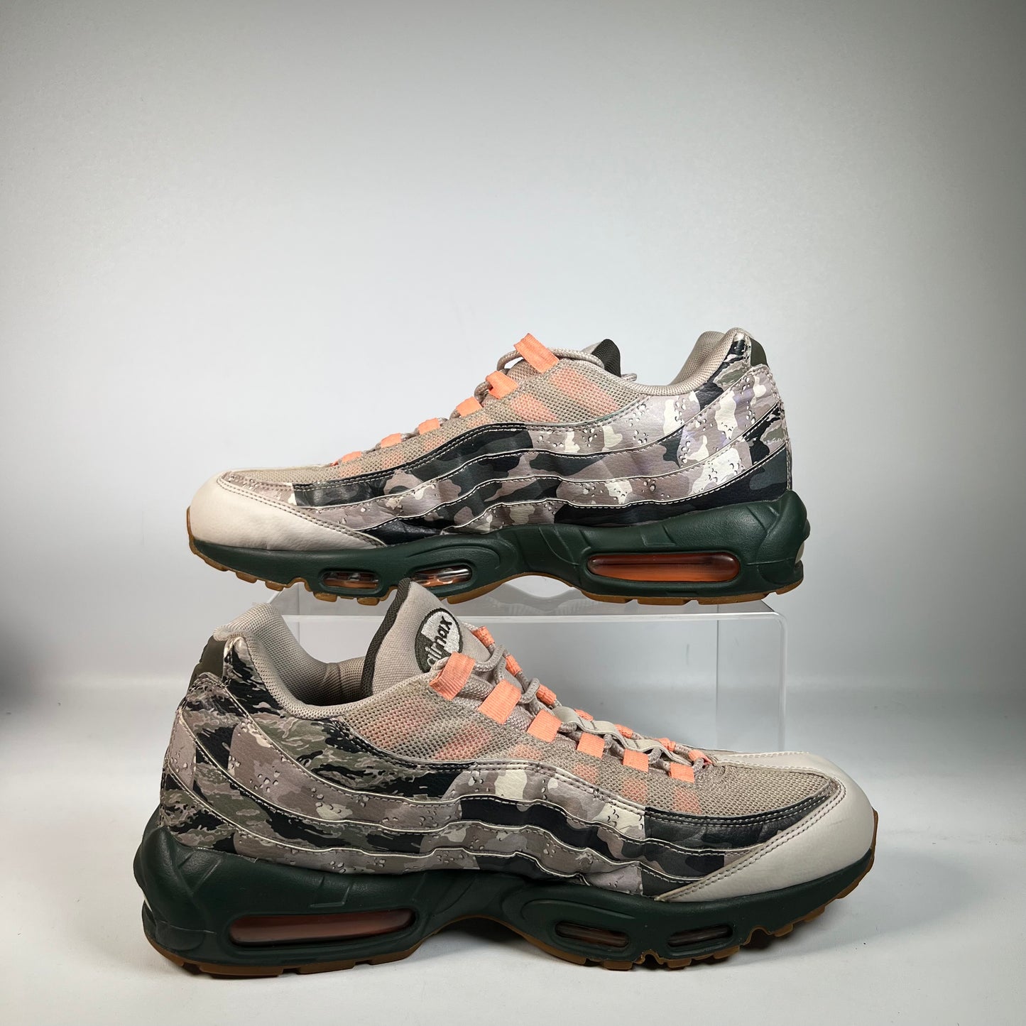 Nike Air Max 95 Camo Sunset (2018) Size 12 USED s22459