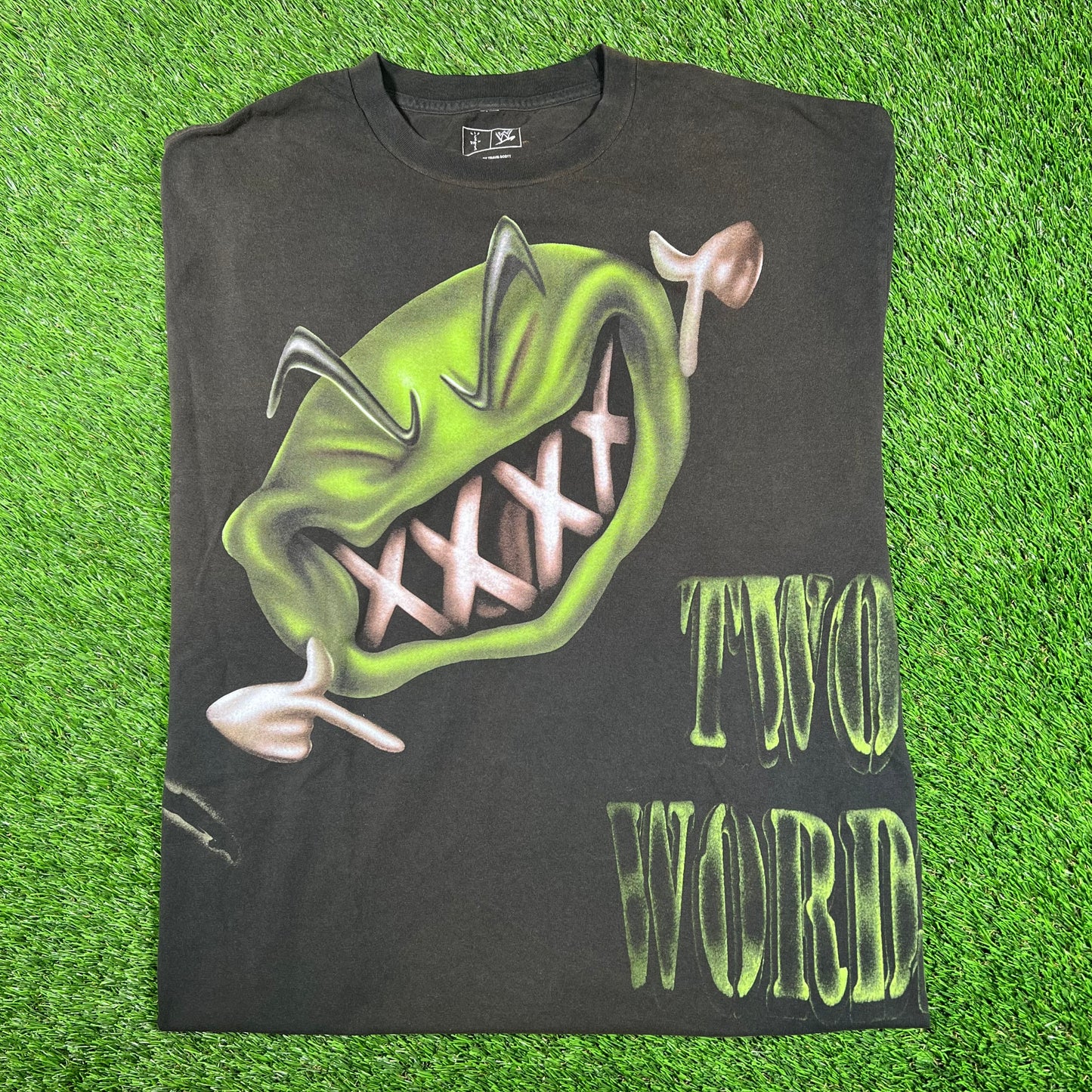 Travis Scott WWE Black Two Words DX Tee (2025) Size XL USED x15852