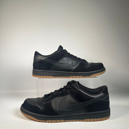 Nike Dunk Low Black (2003) Size 13 USED s21447