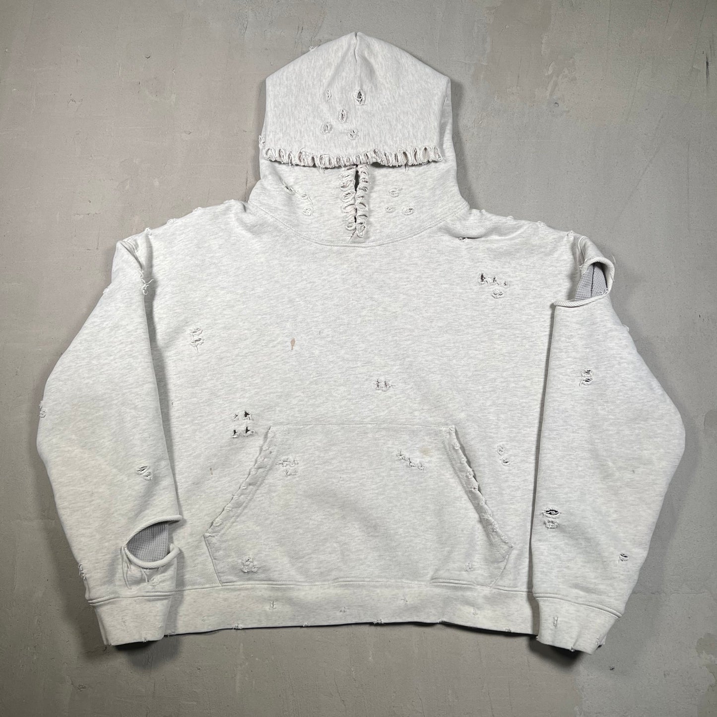 GV Gallery Ripped Trashed Grey Pullover Hoodie Size Small USED x17 031