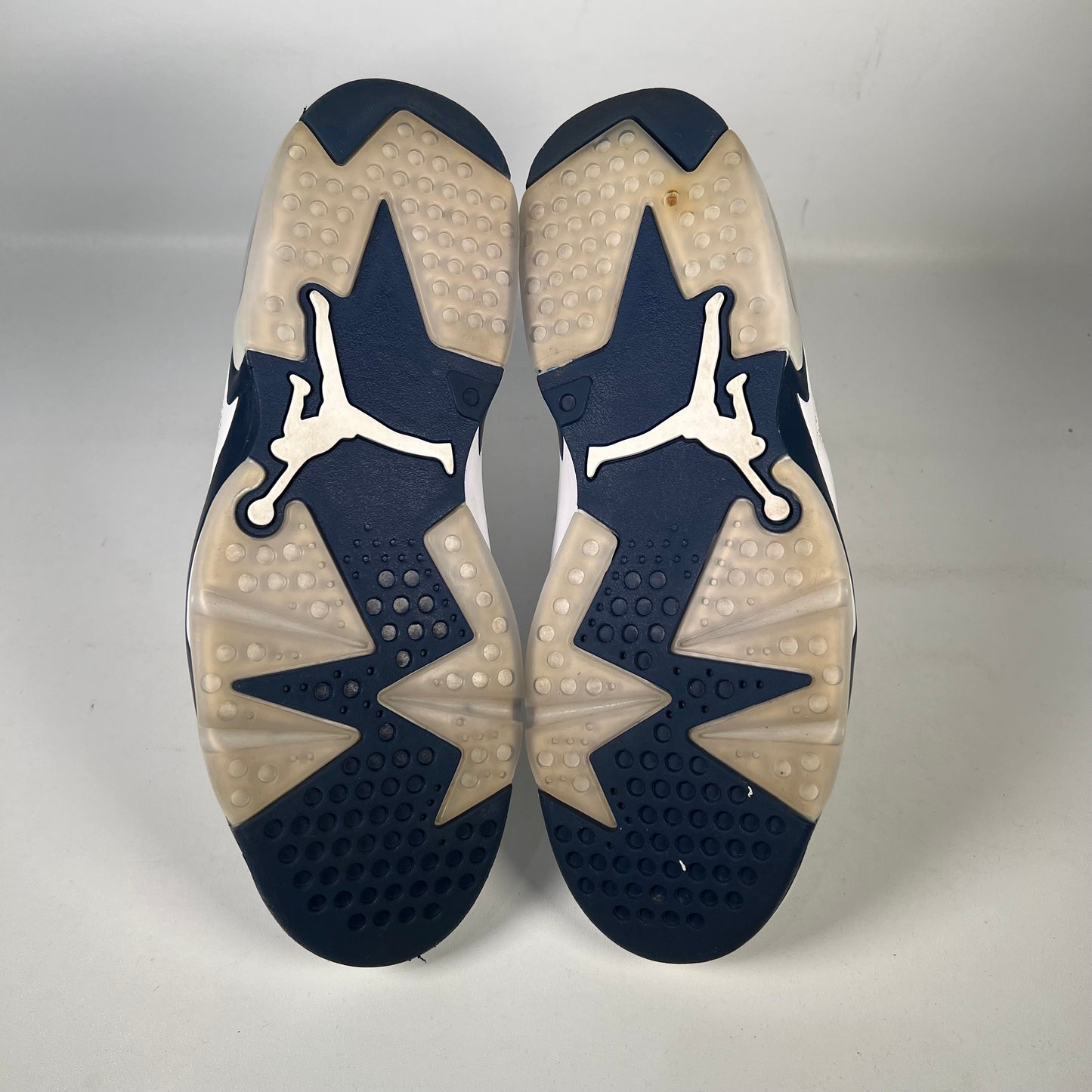 Jordan 6 Midnight Navy (2021) Size 9.5 USED s20892