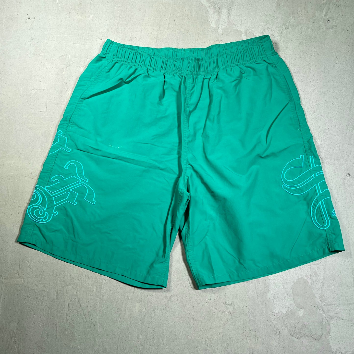 Supreme Old English Nylon Green Swim Shorts Size Medium USED x17558