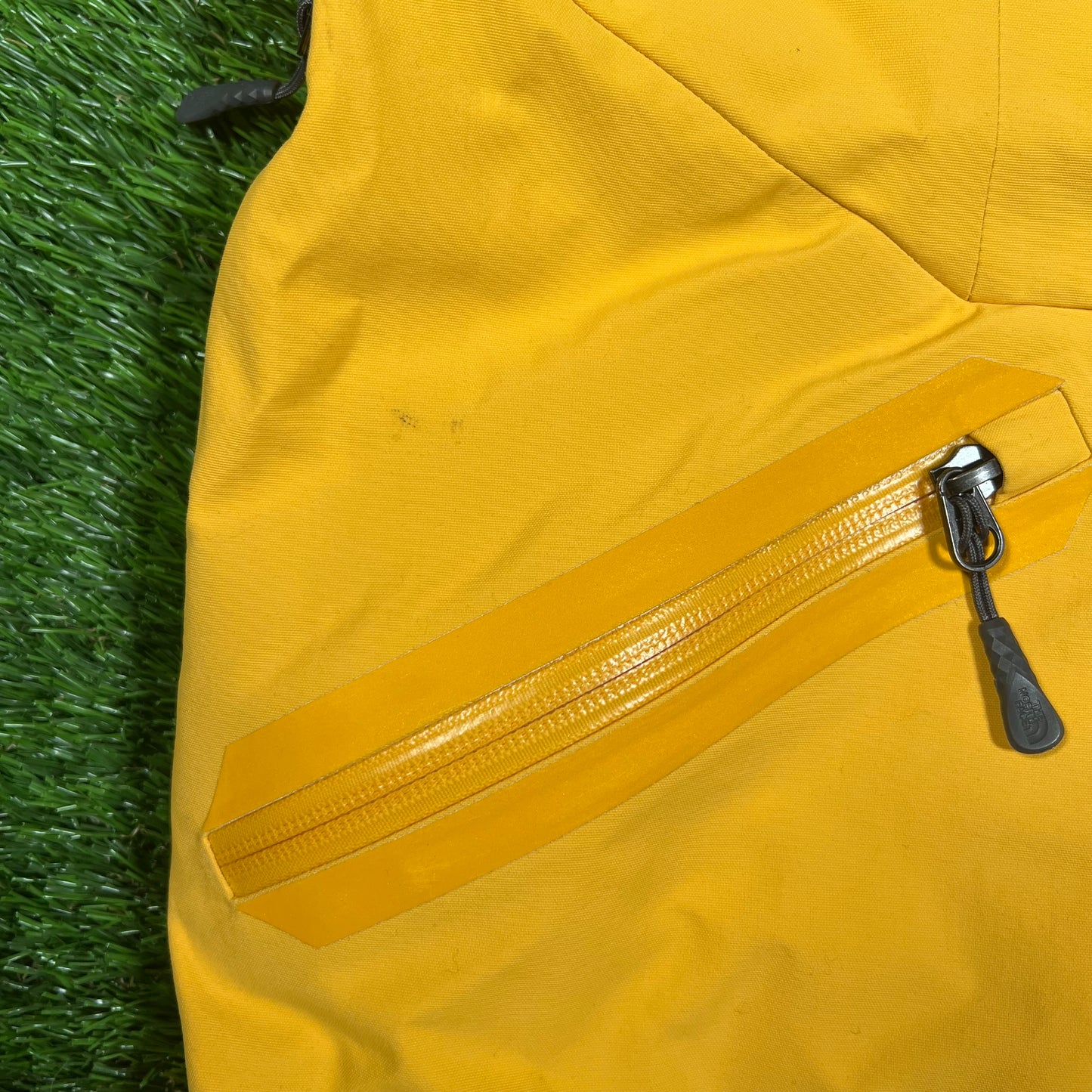 North Face Yellow "Future Light" Jacket Size Large USED v17979