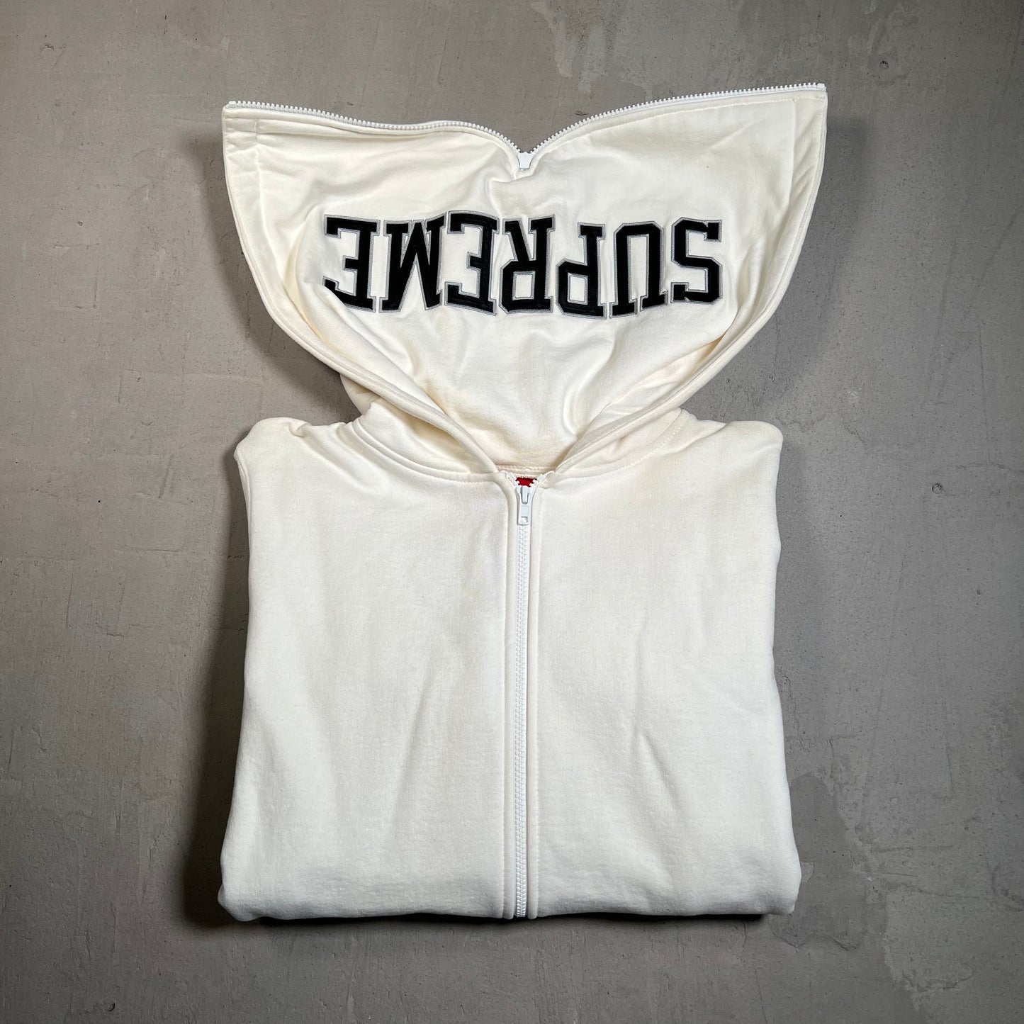 Supreme Split White Zip Up Hoodie Size Medium USED x17627