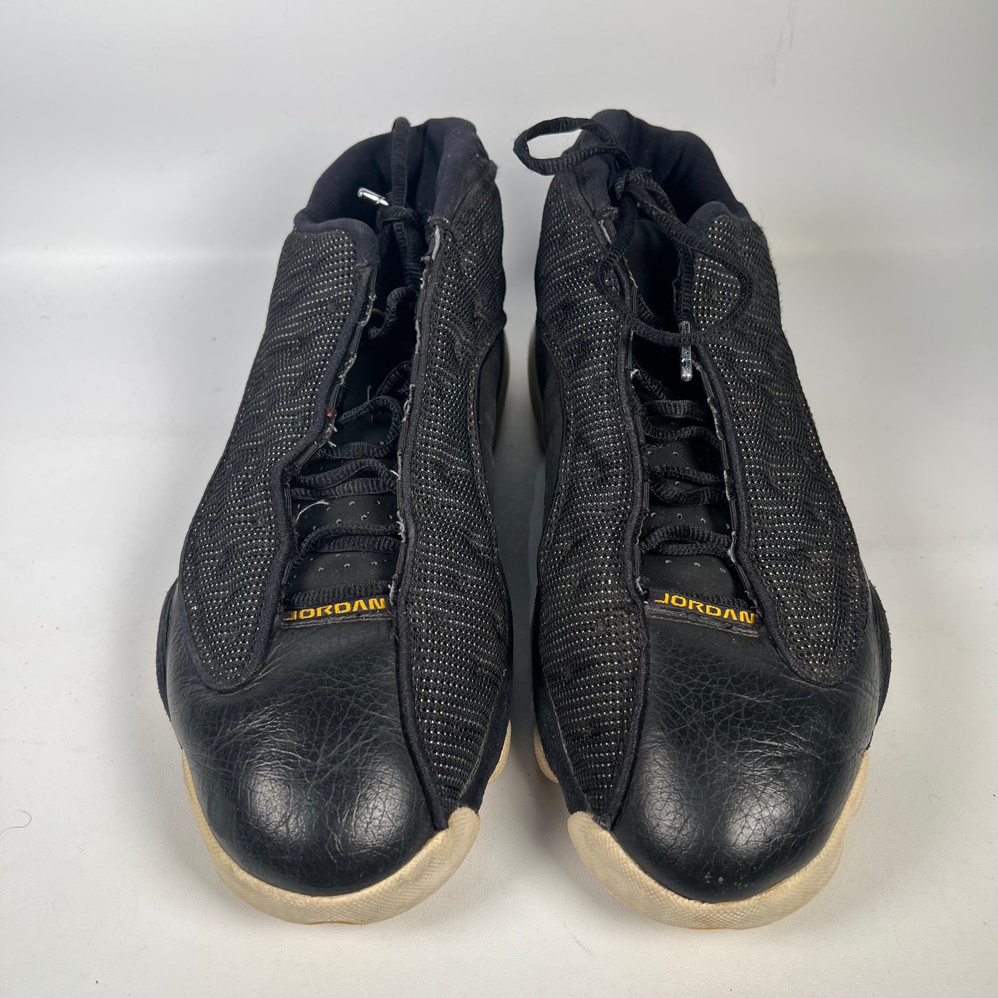 Jordan 13 Low Black Varsity Maize (2005) Size 13 USED s18732