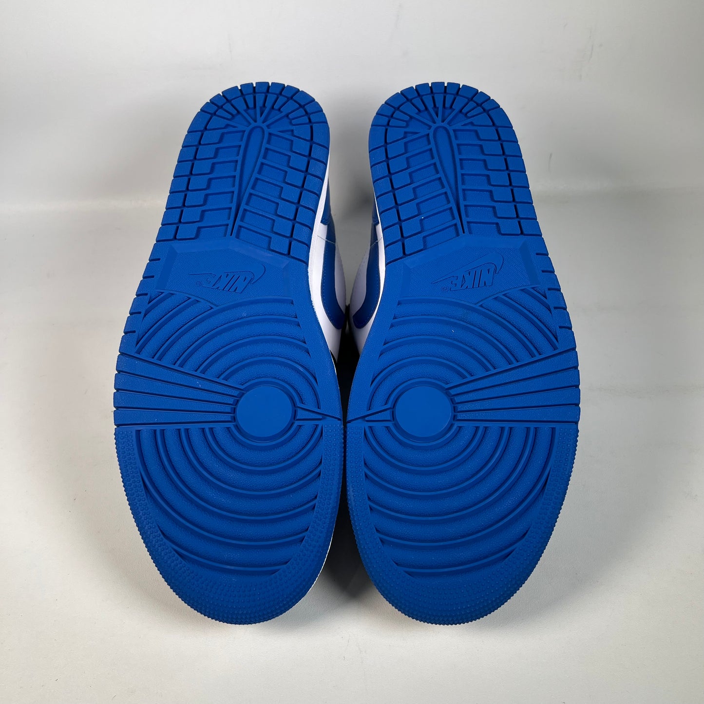Jordan 1 Low Alternate Royal Toe (2023) Size 12 NEW s22418