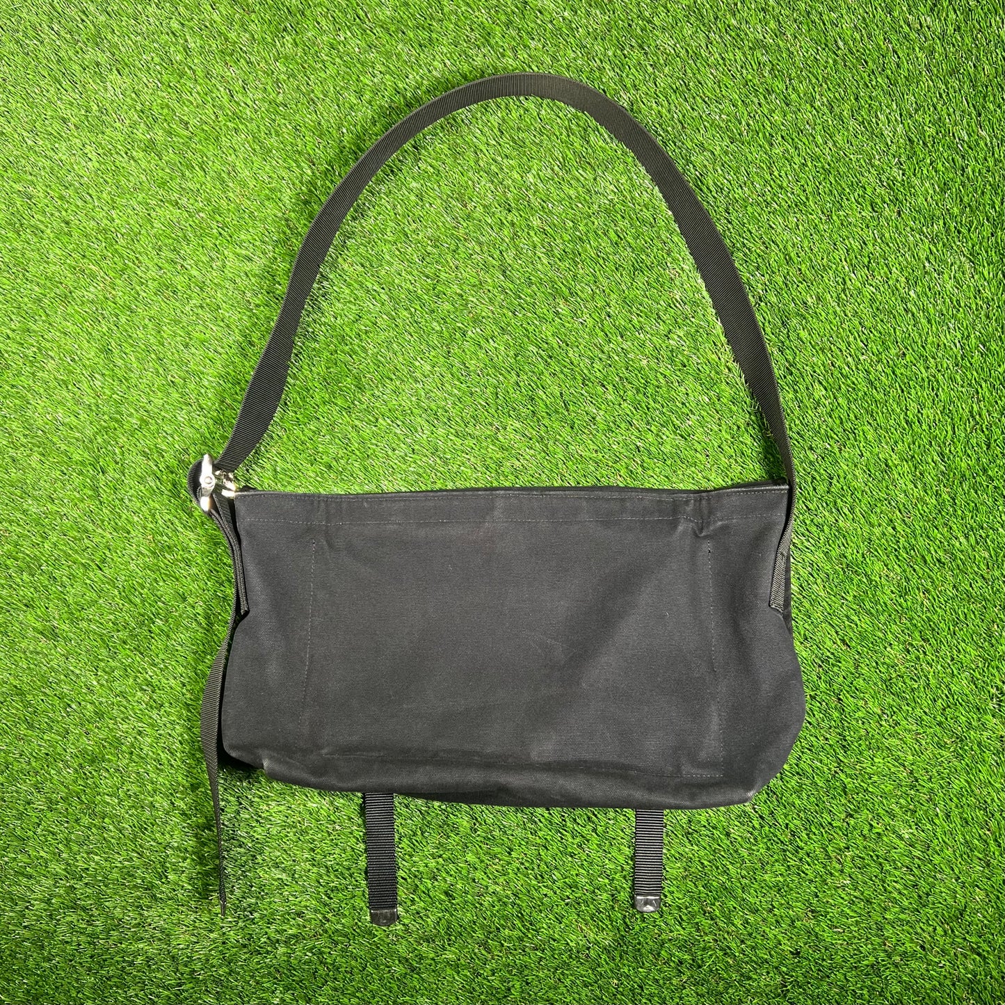 Supreme Black Canvas Messenger Bag (2025) Size Large USED x15993